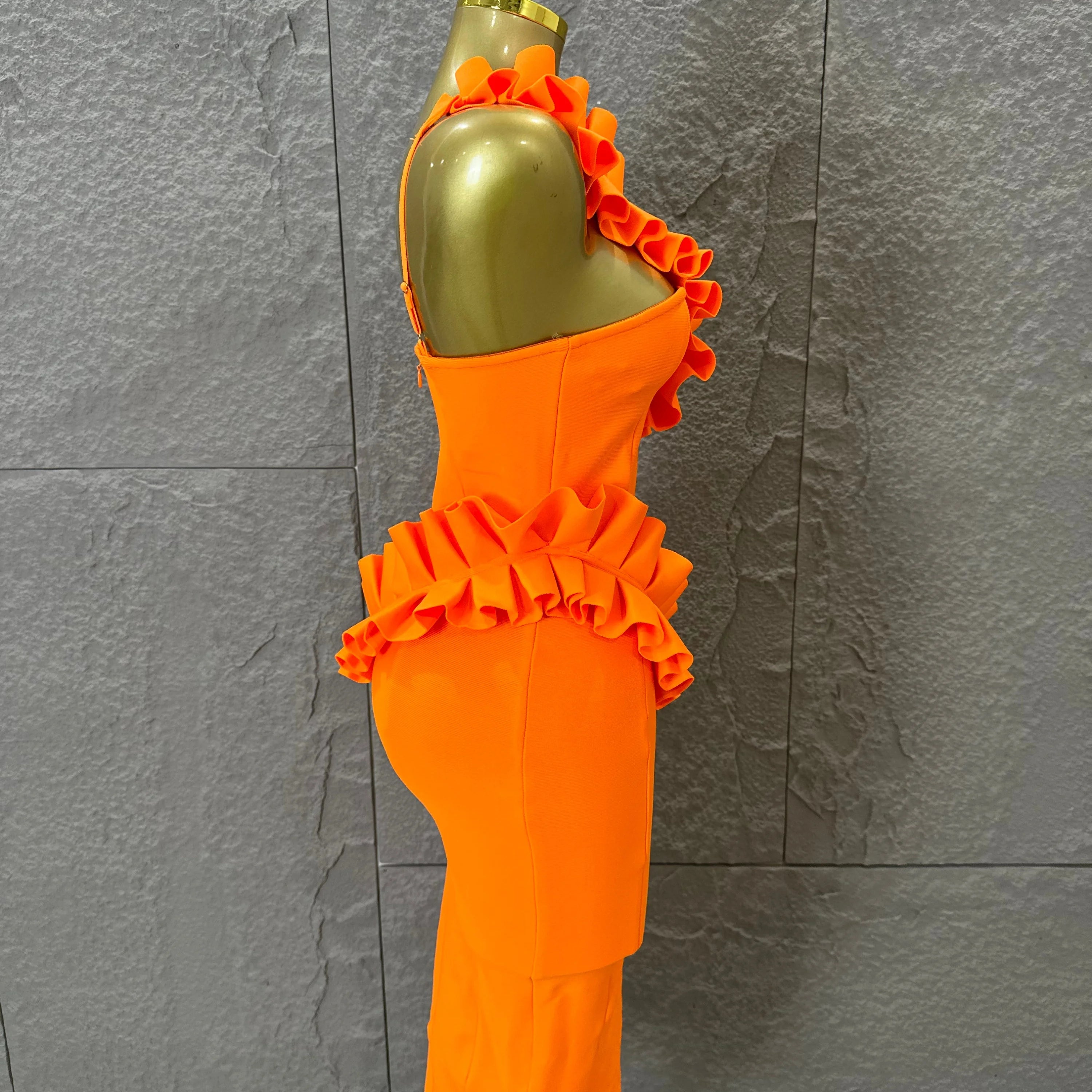 Sexy One-Shoulder Bodycon Midi Dress Women Sexy Ruffle Embellished Waist Cutout High Slit Outfit Evening Gala Party Costume