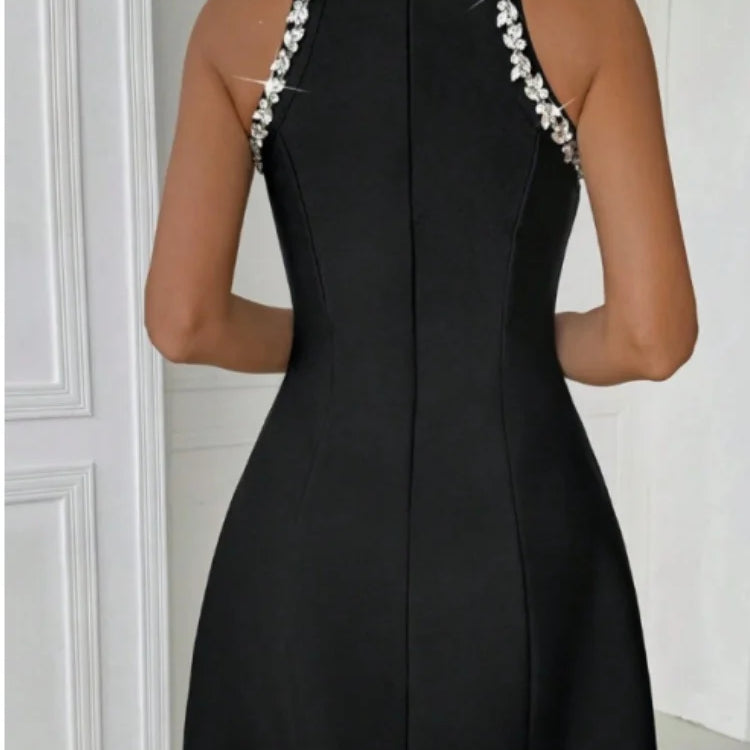 Black Red Color Women Sleeveless Sexy Off the Shoulder A-Line Mini Bandage Dress Diamond Fashion Birthday Party Outfit