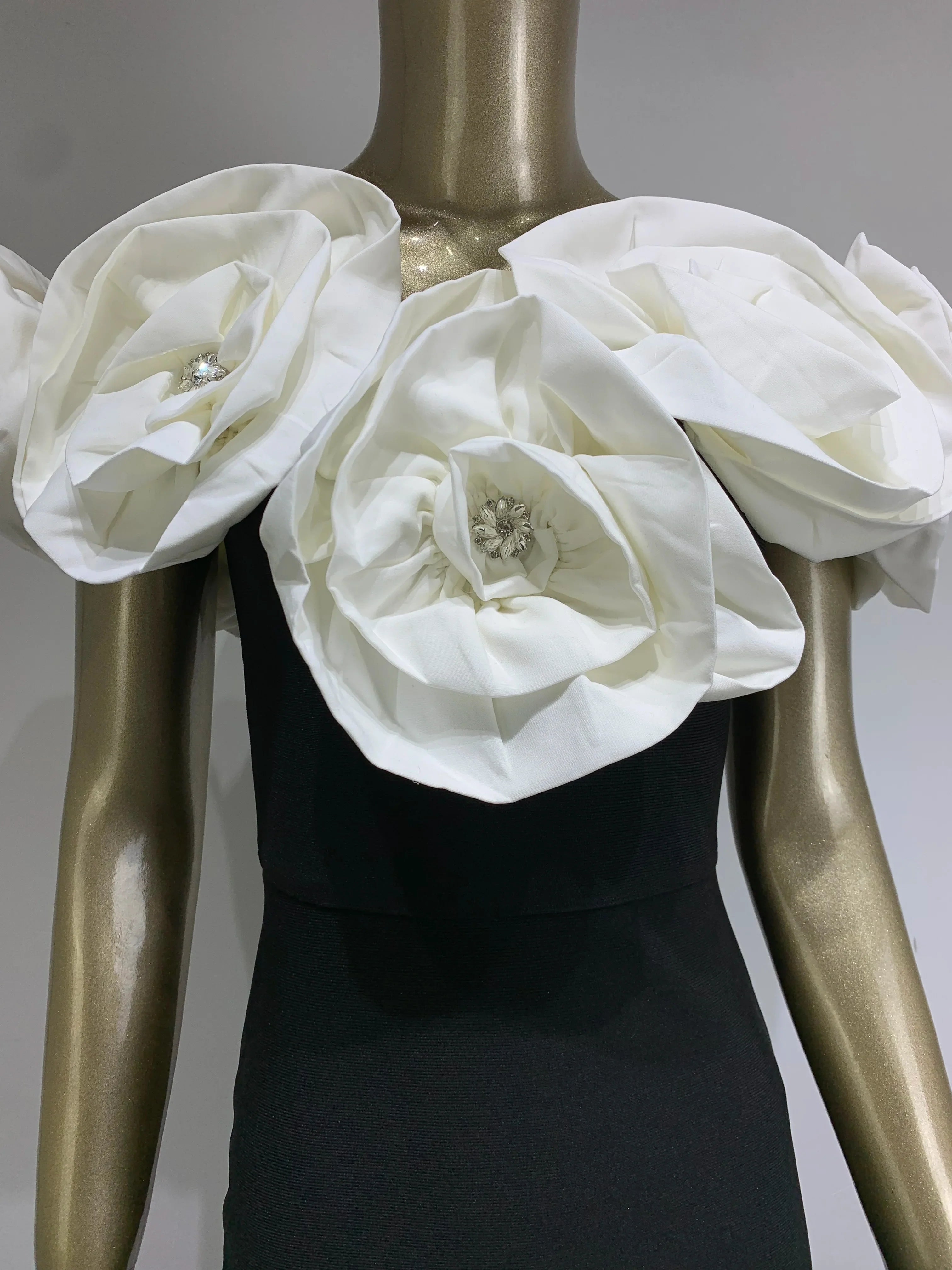 Women Celebrity Sexy Off Shoulder Flower Diamonds Black Maxi Long Bodycon Bandage Dress Elegant Evening Club Party Dress