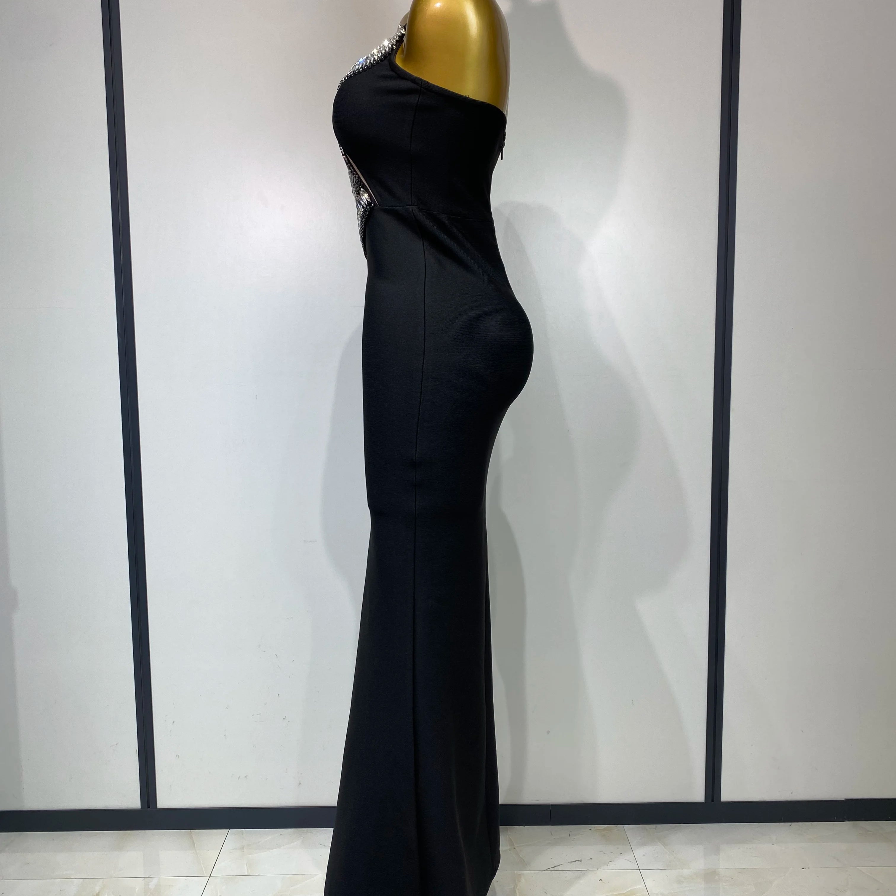 Women Sexy Strapless Bodycon Bandage Dress Rhinestone Celebrity Elegant Evening Party Gown Luxury Birthday Wedding Guest Dress