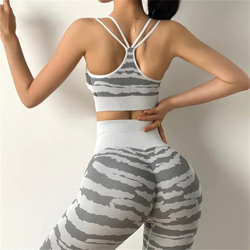 Pad Seamless Ensemble Women Sport Bra Yoga Set Workout Gym Legging Running High Waist Scrunch Pant Fitness Active Suits