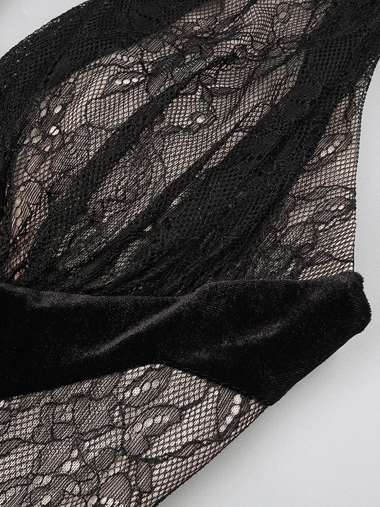 Black Mesh Patchwork Halter Long Dress For Women Long Sleeves Lace Embroidery Mermaid Bodycon Party Evening Gown