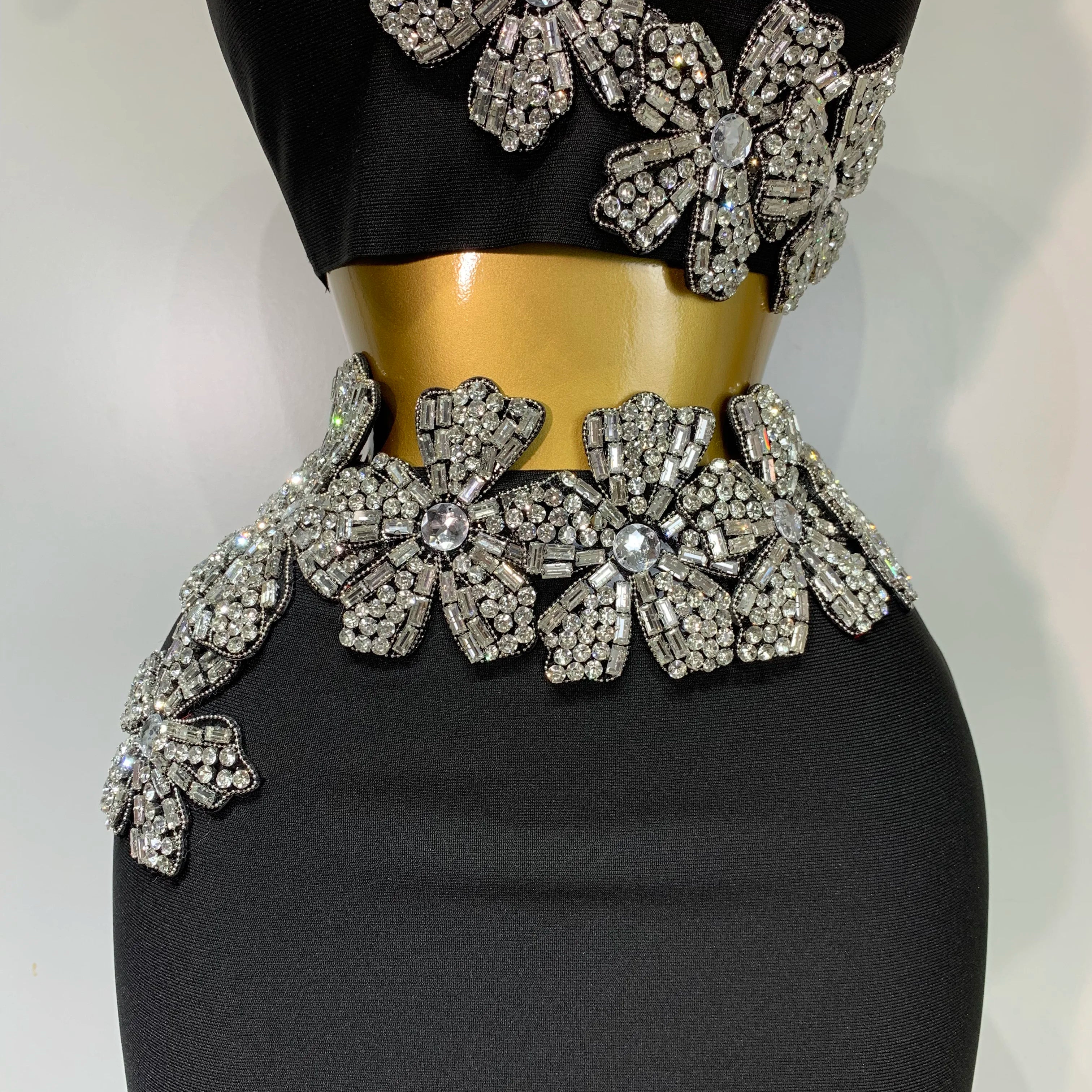 Women Sexy Strapless Flower Diamonds Black Maxi Long Bandage Two Piece Set 2025 Knitted Elegant Evening Club Party Prom Gowns