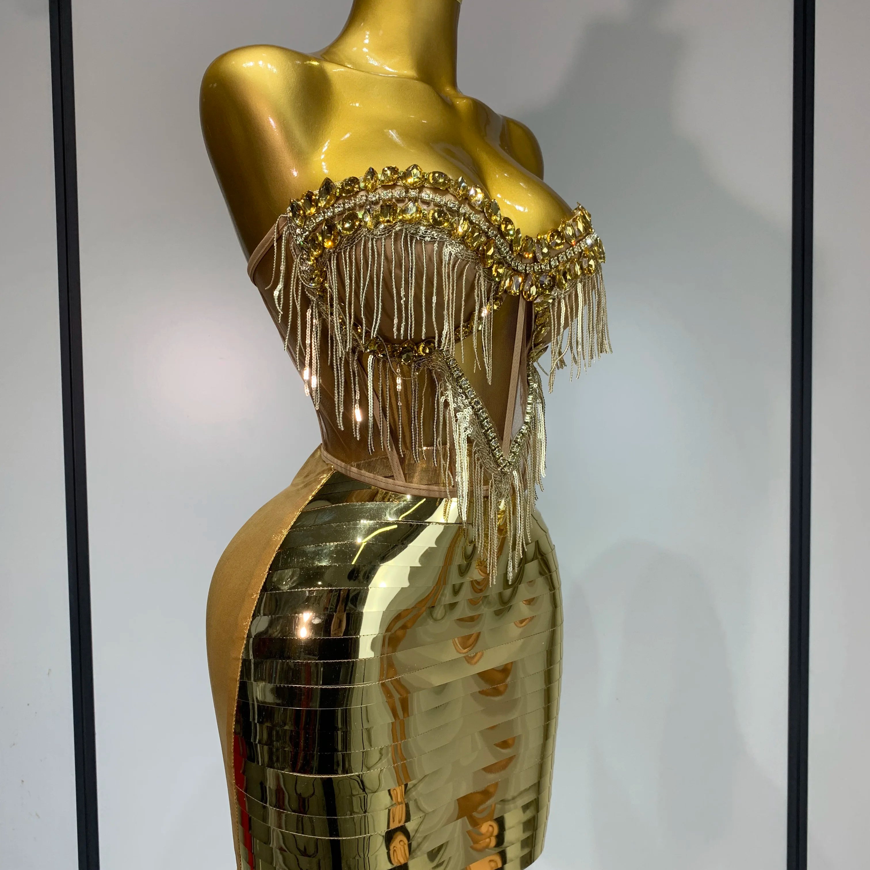 2025 Sparkly Gold Rhinstones tassels Top Skirt Set Women Sexy Strapless Designer Two Pieces Nightclub Evening Party Stage Outfit