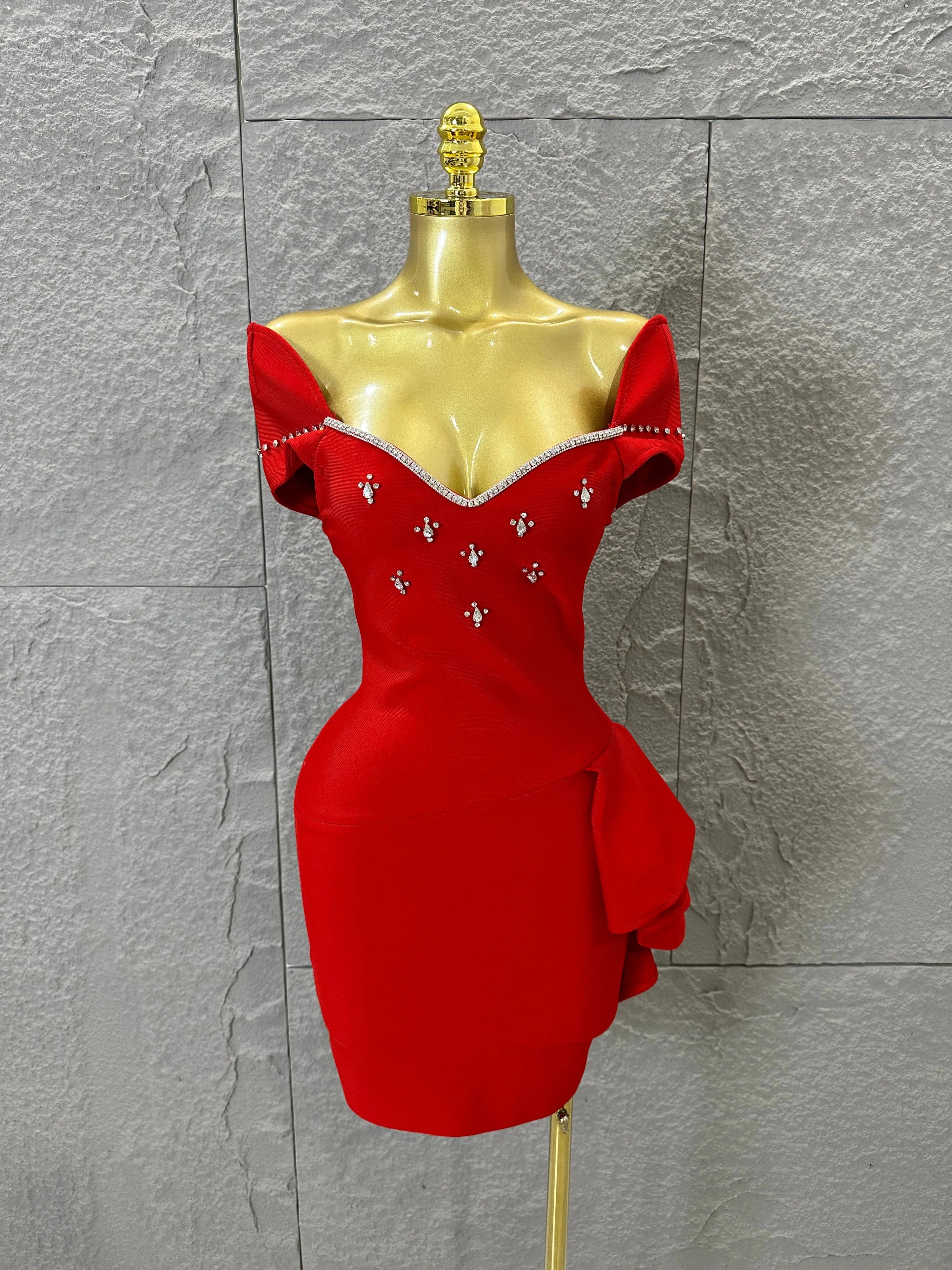 Elegant Black Red Off-Shoulder Mini Dress Women Sexy Crystal Embellished Ruffle Waist Bodycon Outfit Formal Event Party Costume Red