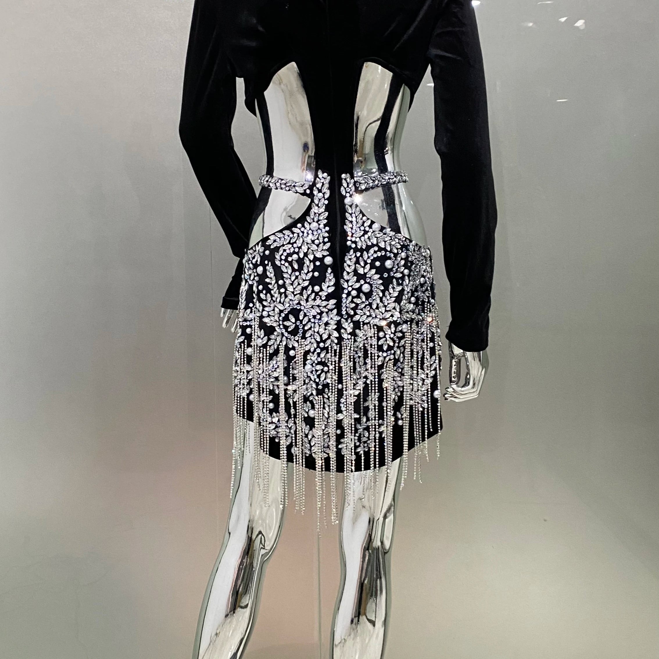 2024 Luxury Diamonds Tassel Sexy hollow Out Notched Black Mini Dress Woman Evening Party Vestido Celebrate Club Party Outfit