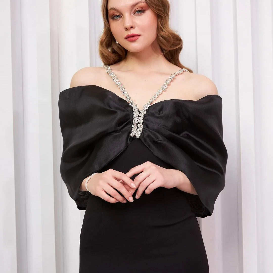 White Black Color Women Sexy Off the Shoulder Beading Halter Bodycon Long Bandage Dress Celebrate Evening Party Dress Wholesale black