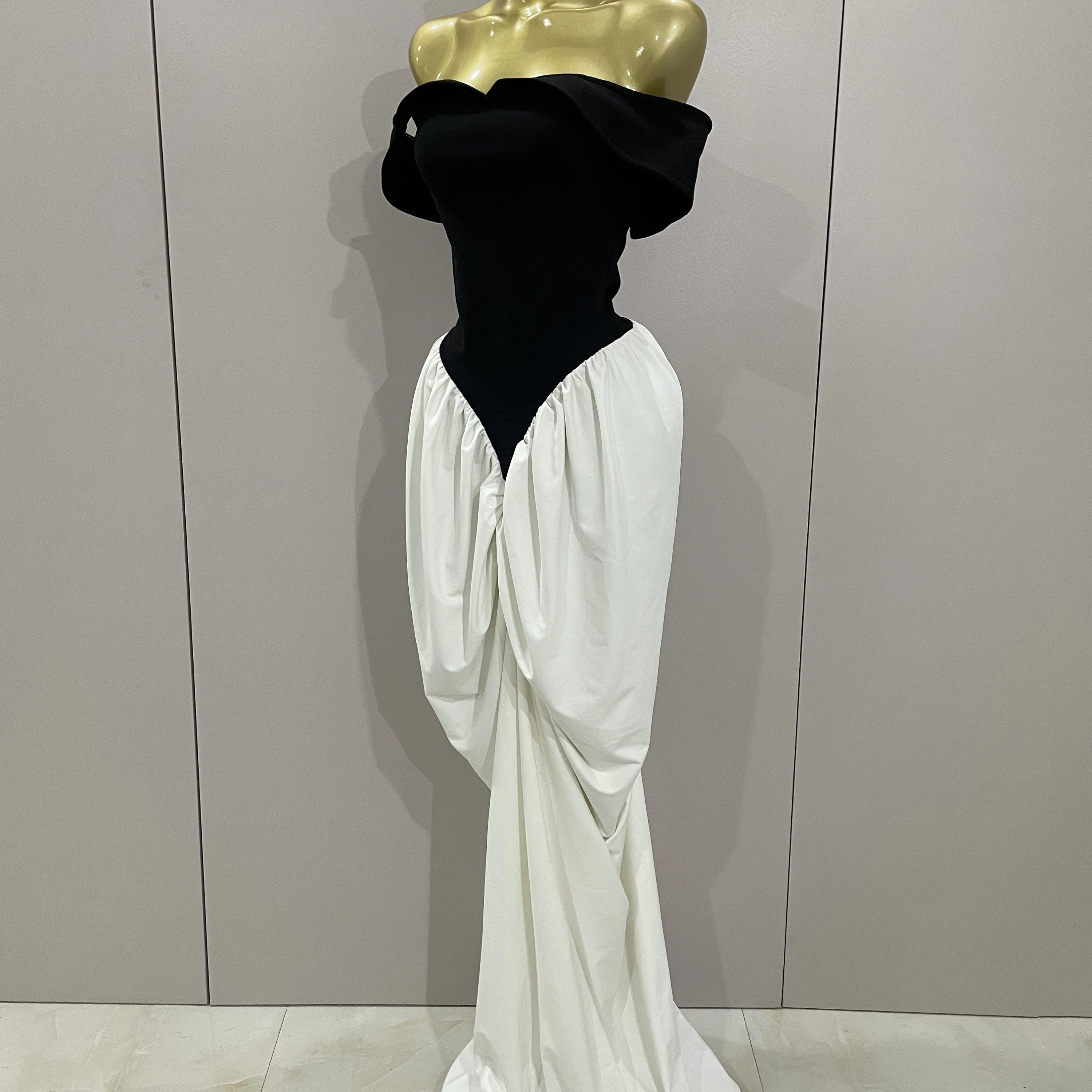 Sexy V Neck off-The-Shoulder Black And White Splicing Mermaid Floor-length dress 2025 Women Formal Evening Birthday Party Dress