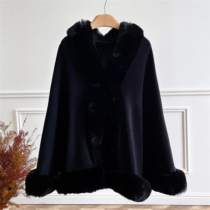 2025 Luxury Women's Faux Fur Collar Poncho Autumn Winter Warm Outwear Loose Cardigan Coat Big Pendulum Designer Cape Shawl