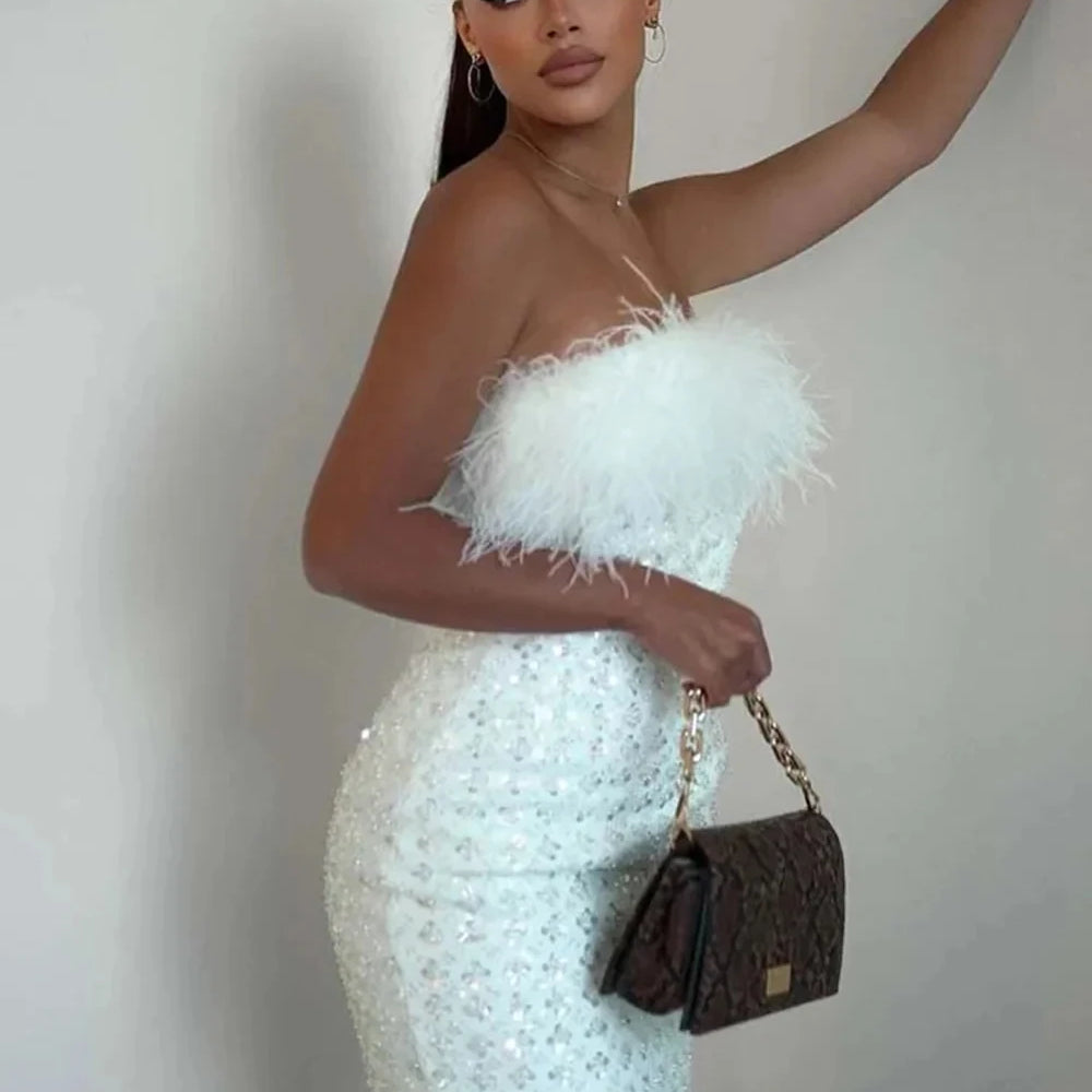 2024 New Summer White Color Women Sexy Sttrapless Bodycon Mini Dress Feathers Rhinestones Celebrate Birthday Girls' Cute Dress