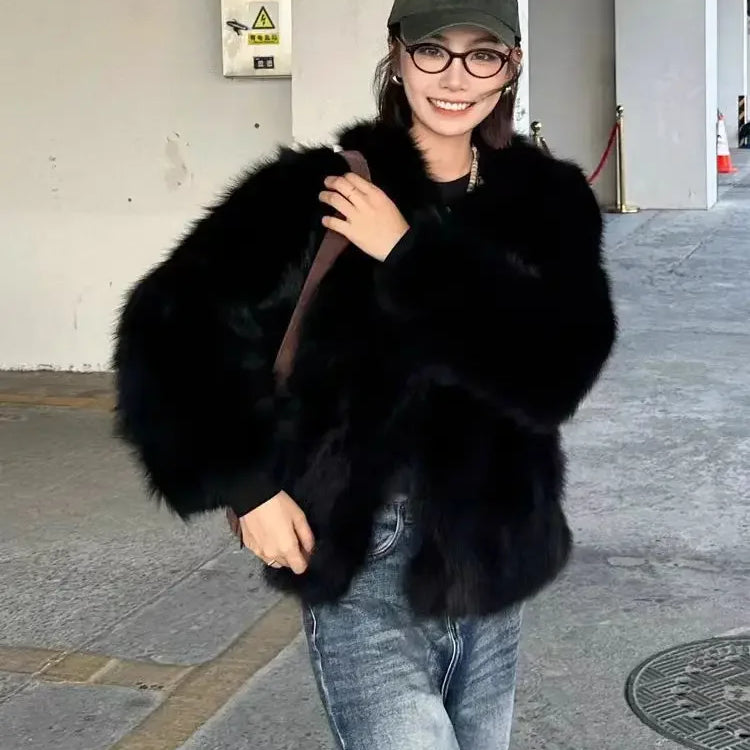 Winter New Fox Fur Environmental Protection Fur Coat for Women Black Short Slim Fit Fashionable Age Reducing Top for Women