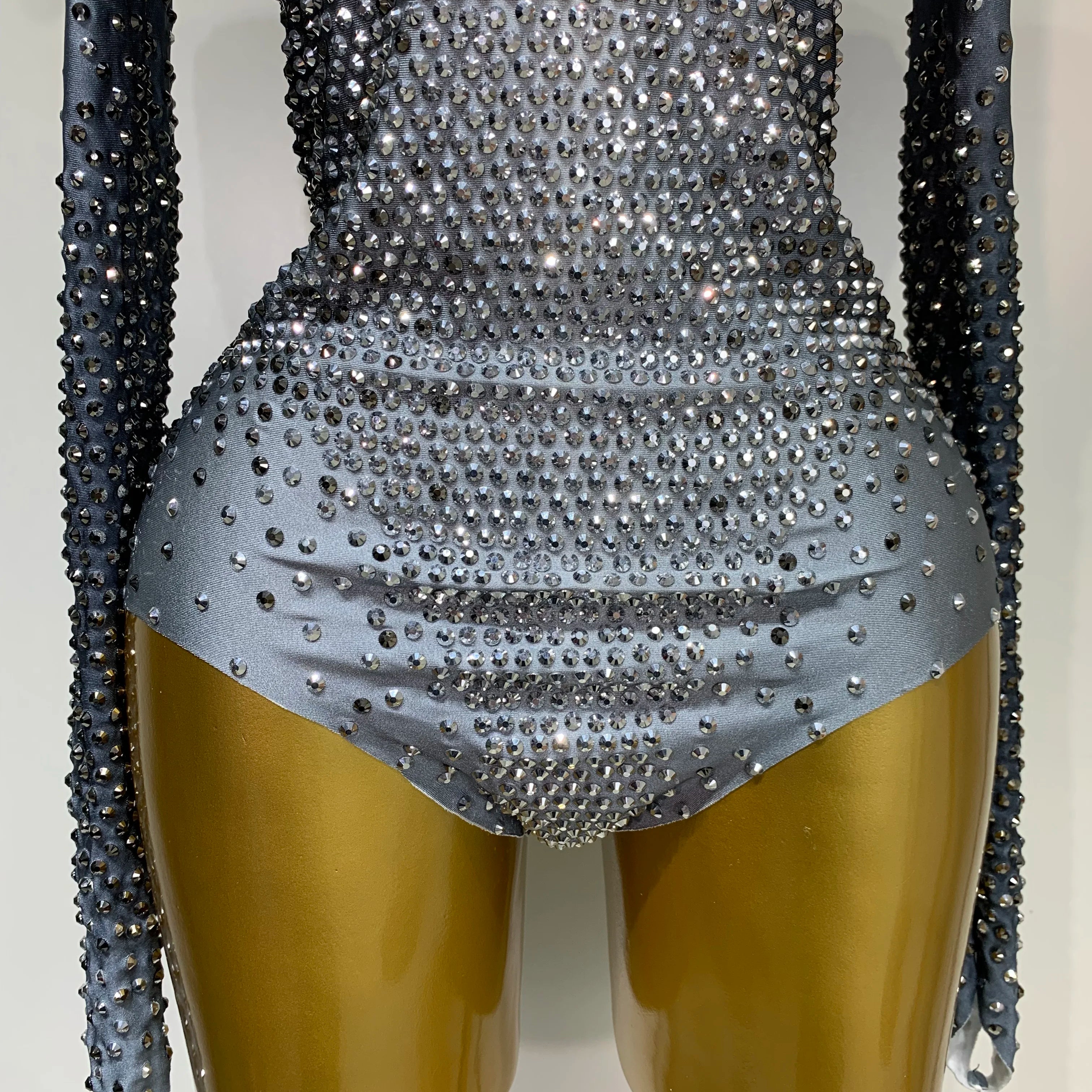 Sparkle Silver Rhinestones Stretch Bodysuits 2025 Women Luxury Birthday Evening Party Sexy Nightclub Singer Stage Costume