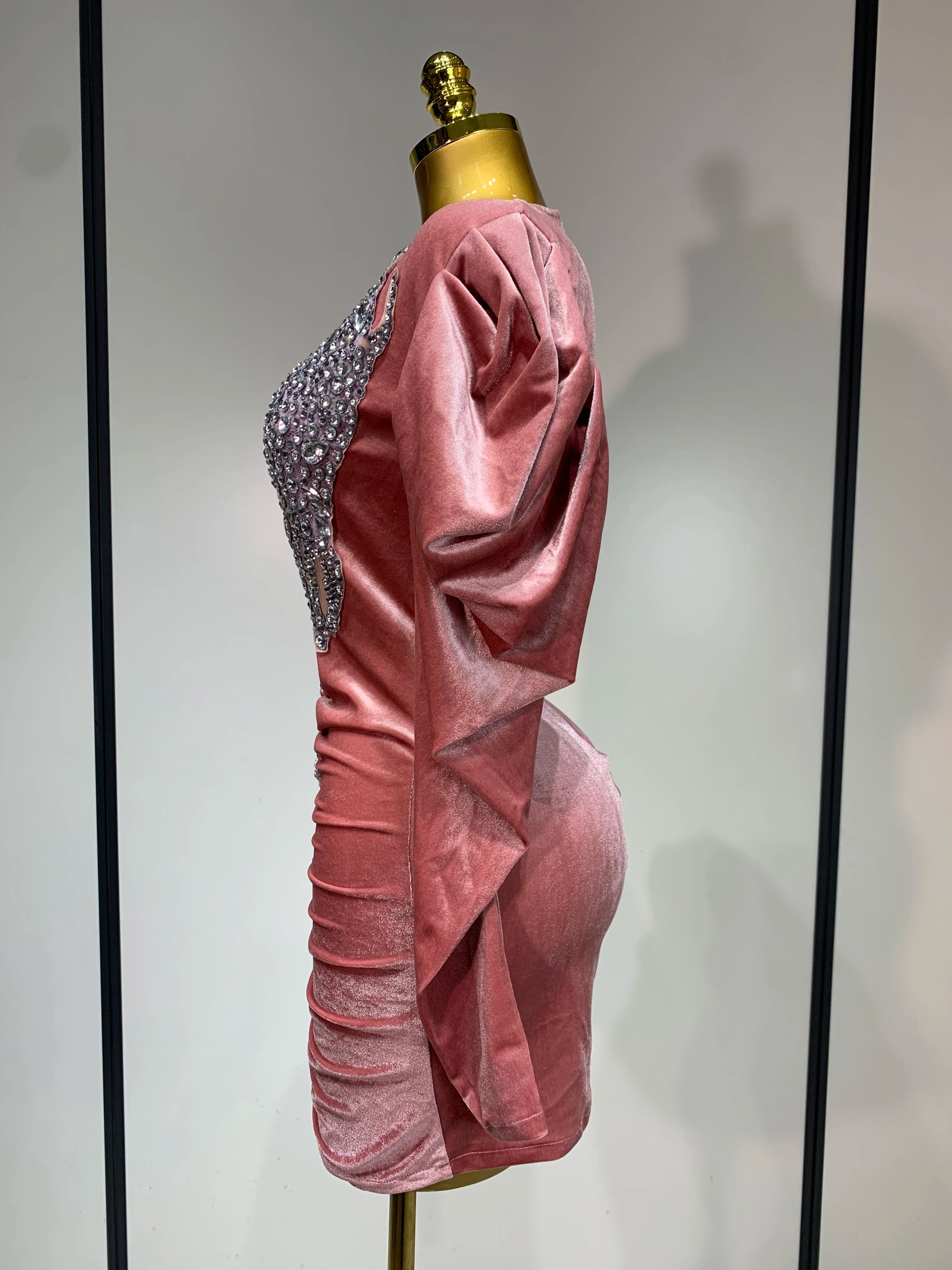 Luxury Birthday Dress Sparkly Crystals Sexy Mesh Velvet Short Dress 2025 Women Elegant Evening Party Nightclub Stage Costume