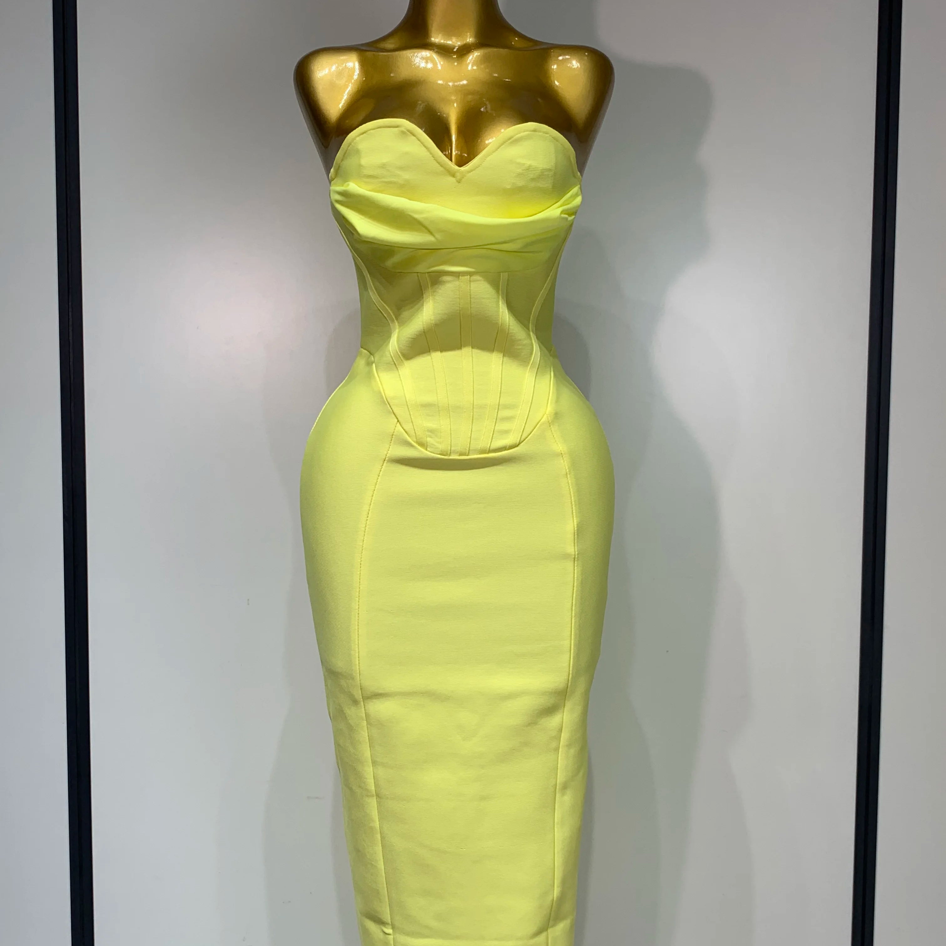 Newest 2025 Women Strapless Sexy Yellow Stretch Bodycon Bandage Dress Elegant Evening Party Luxury Birthday Celebrity Prom Gown Yellow