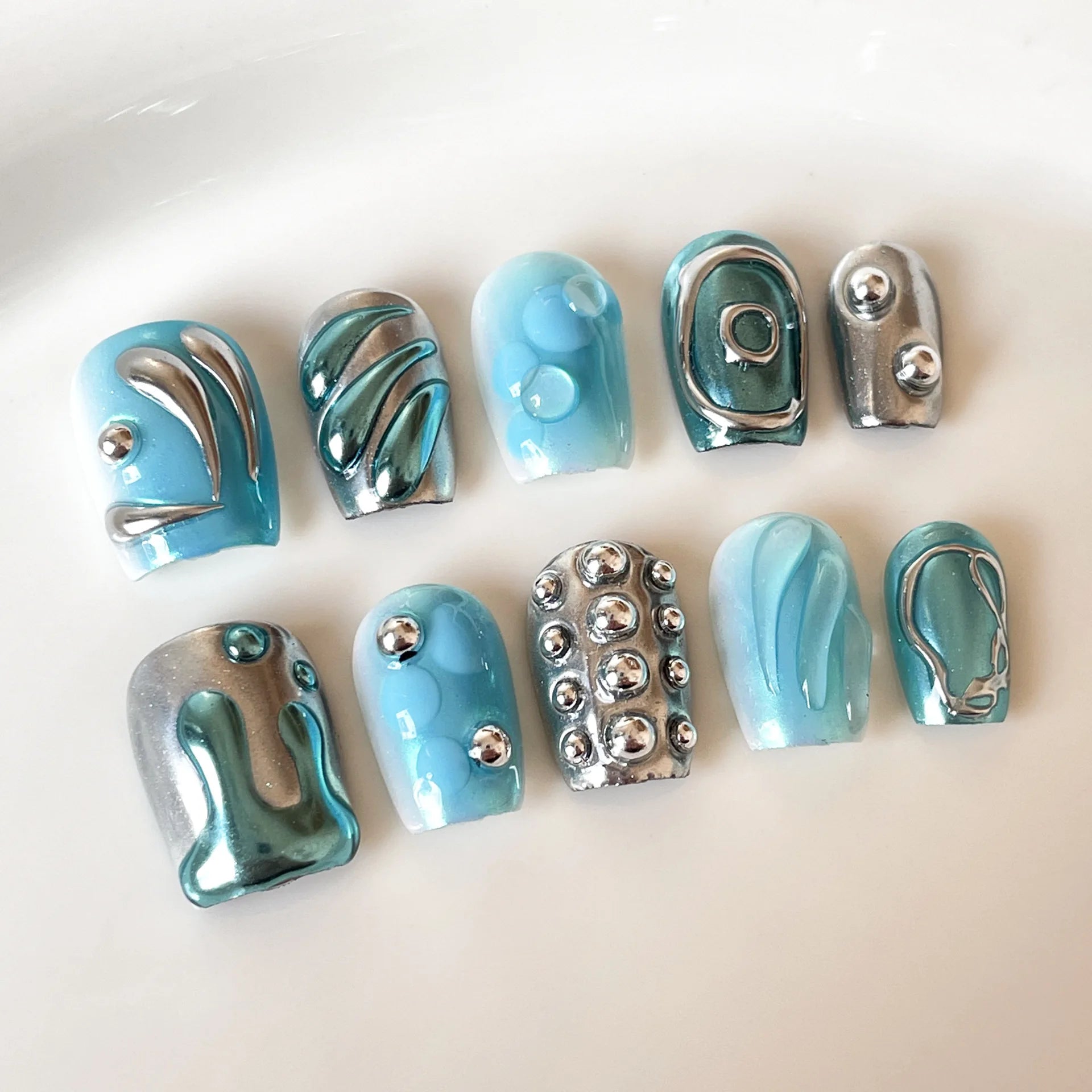 10Pcs Short Square Head Acrylic Nails Full Cover Metal Blue Cat's Eye Design Fake Nails Sweet Cool Reusable Nail for Spice Girls
