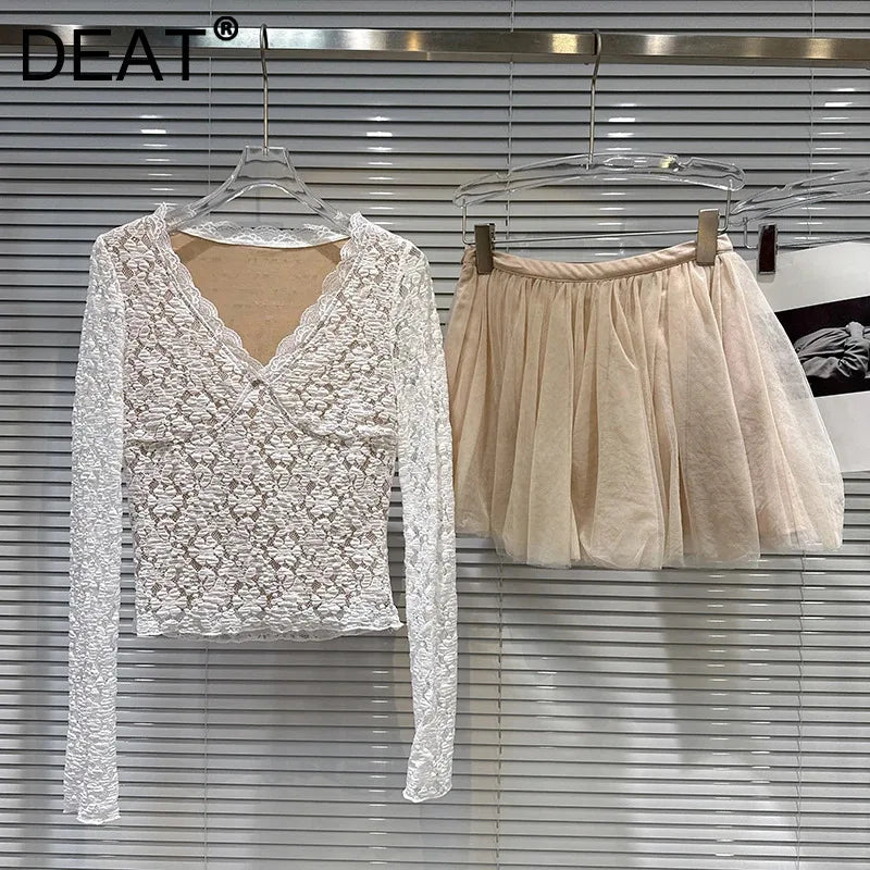 Winter New Elegant Fashion V-neck Base Shirt Lace Top For Women Elastic Waist Mesh Puffy Skirt Female Trendy 11A07849