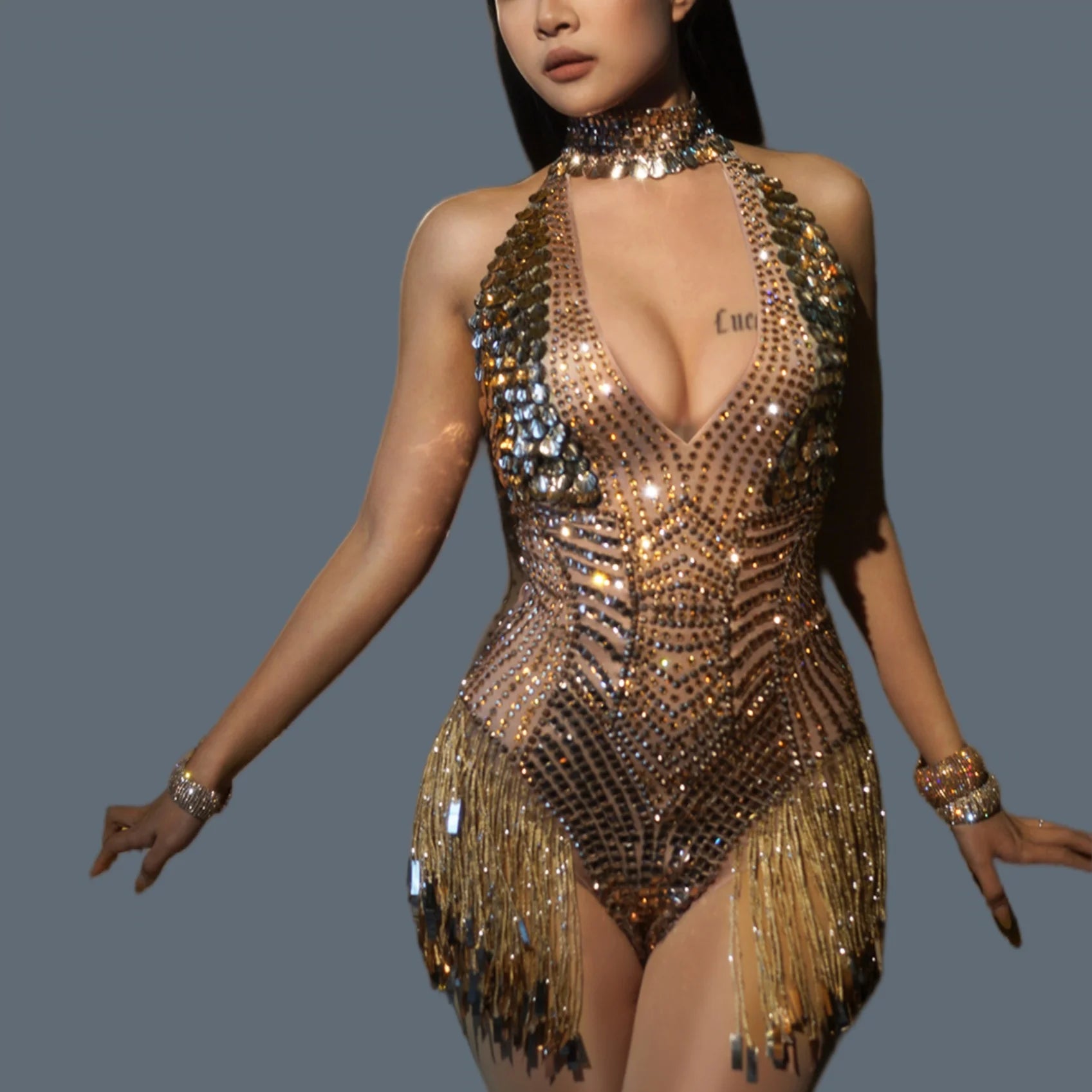 Sparkly Golden Shell Tassel Sexy Bodysuit for Women Bar Nightclub Stage Show Outfit Sexy girls Deep V Neck Bodysuit Jinbaobei