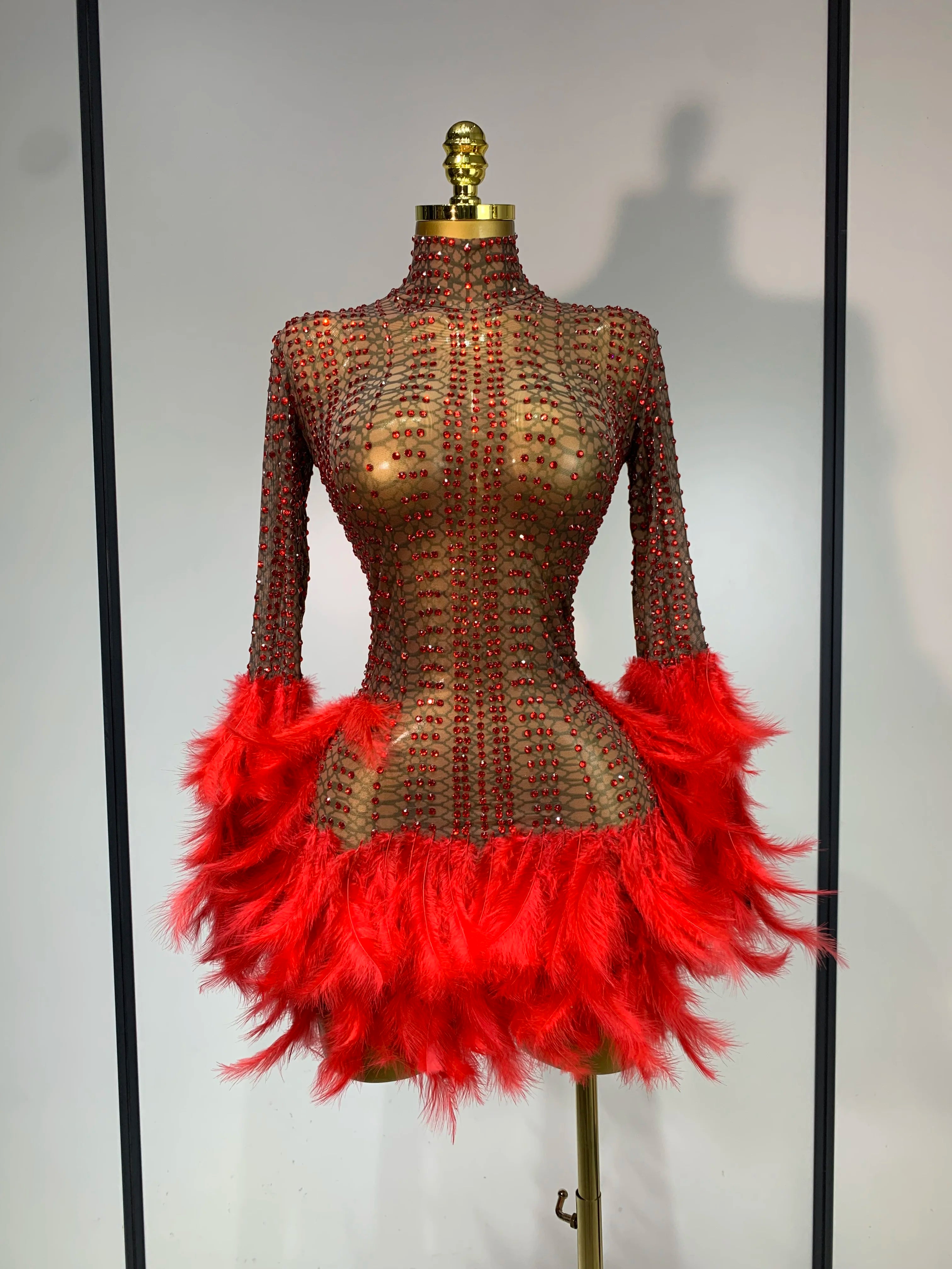 Women Luxury Birthday Dress Rhinestones Mesh Feathers Bodycon Mini Celebrity Evening Club Party Dress Nightclub Stage Outfit Red