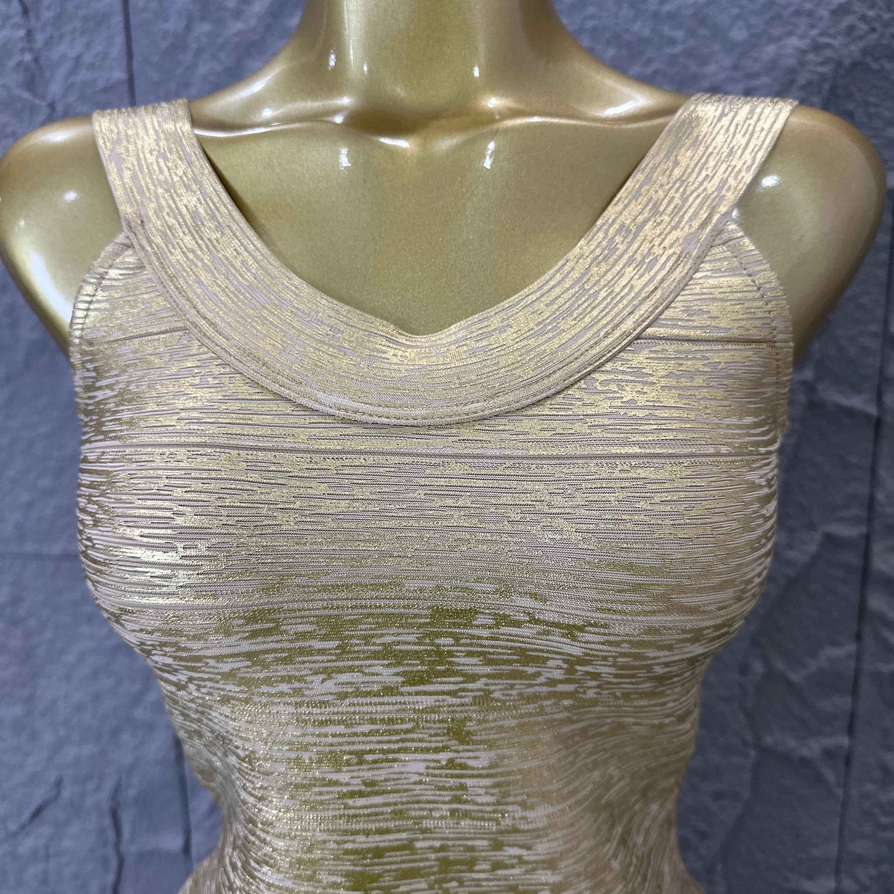 Women Sexy Elegant 2026 Silver Gold Metallic Bandage Mini Dress Women Sleeveless Bodycon Formal Event Cocktail Party Costume