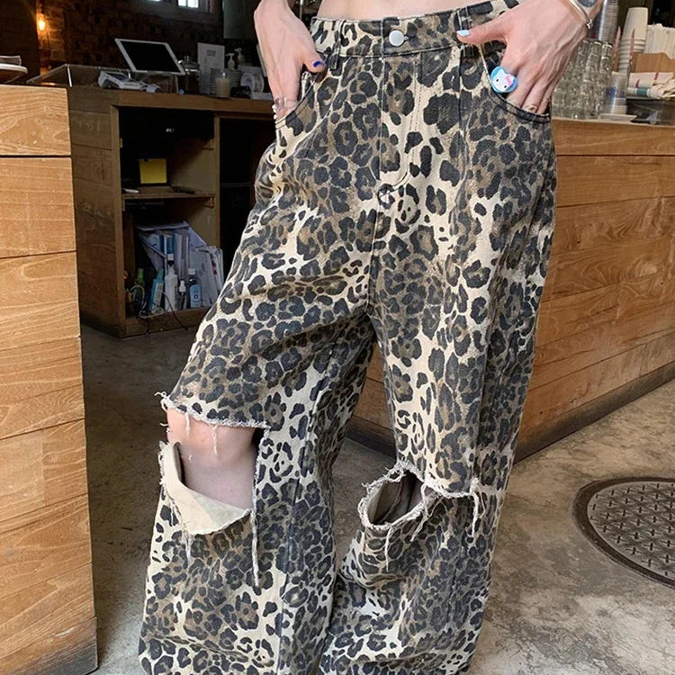 Ripped Hole Baggy Jeans for Women Wide Leg Denim Pants Leopard Print Fashion Streetwear Pants Oversized Straight Pants