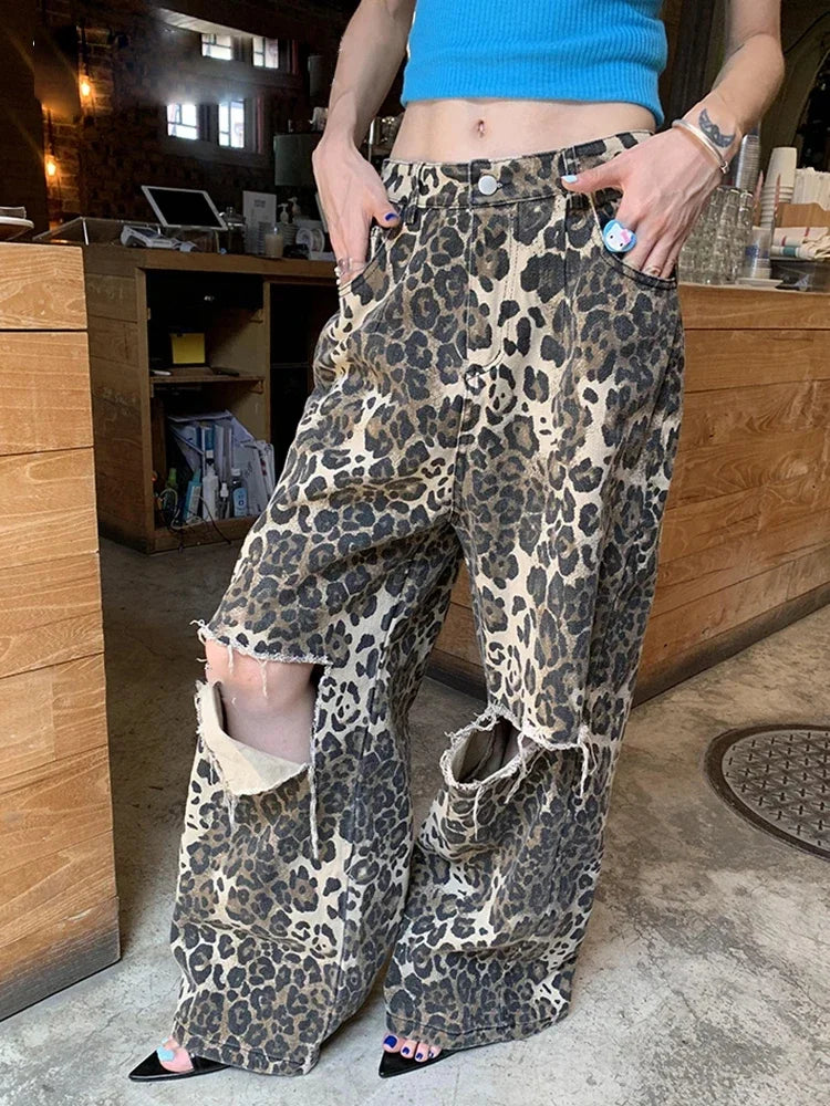 Ripped Hole Baggy Jeans for Women Wide Leg Denim Pants Leopard Print Fashion Streetwear Pants Oversized Straight Pants
