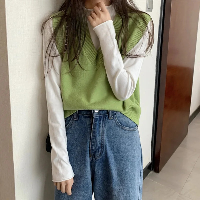 Women Knitted Sweater Vest Spring Autumn Short Loose Vintage Sweater Sleeveless Girls V-Neck Pullover Tops Female Outerwear green One Size
