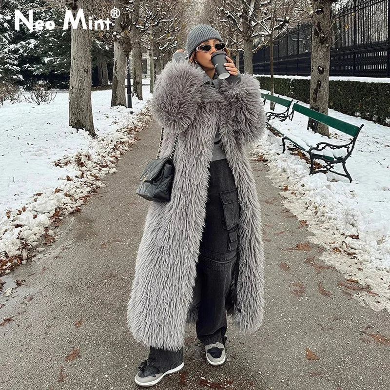 Neo Mint Extra Long Luxury Lamb Fur Teddy Coat Women Winter Ladies Mob Wife Style Oversized Chunky Faux Fur Jacket Overcoat