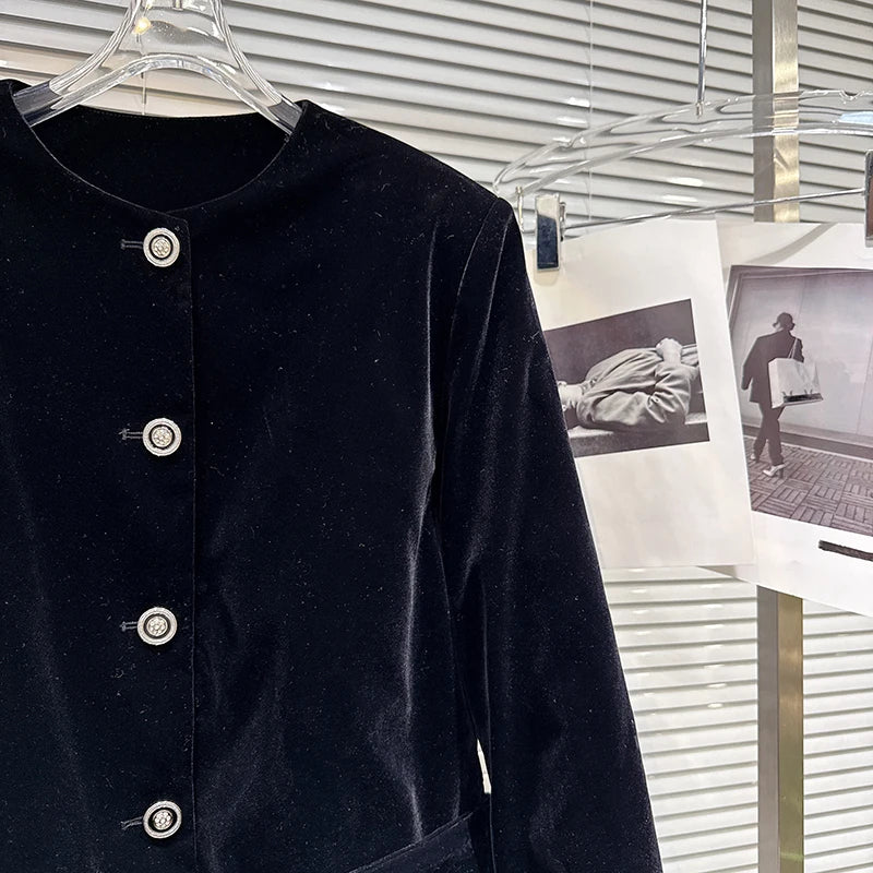 Winter New Fashion Chiffon Lace With Belt Velvet Fabric Cotton Short Coat For Women High Waist O-neck Jacket 11A07695