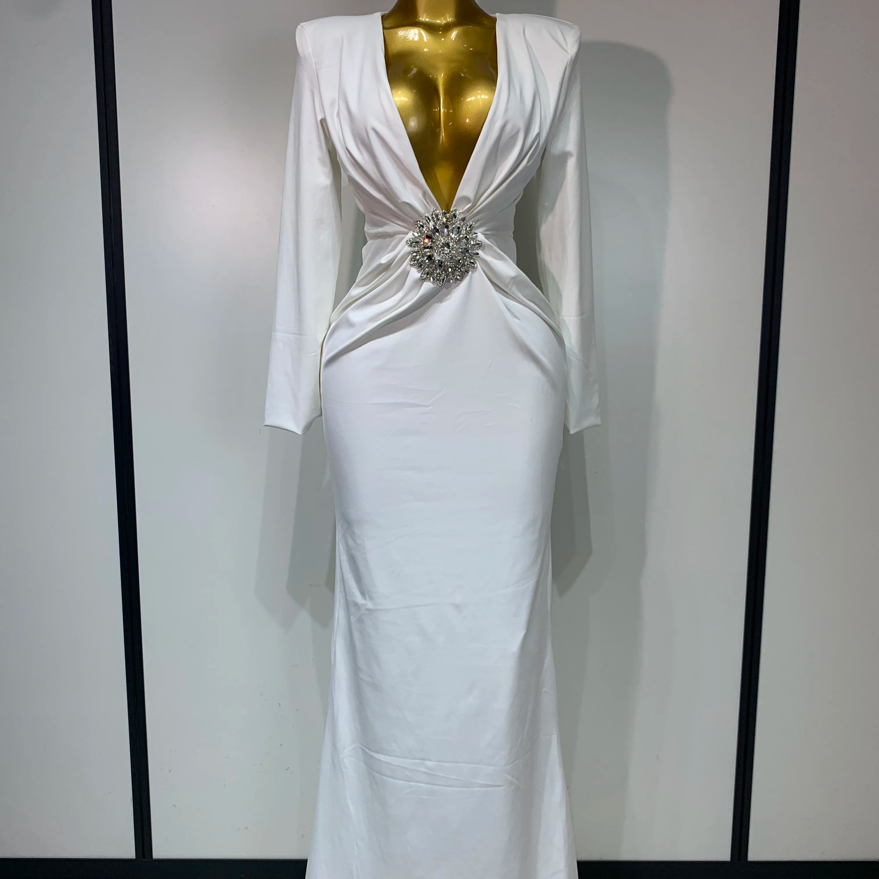 Black Diamond Bodycon Maxi Dresses Women Sexy Deep V Neck Long Sleeves Gowns Runway Party Wear 2025 Elegant Evening Party Dress WHITE