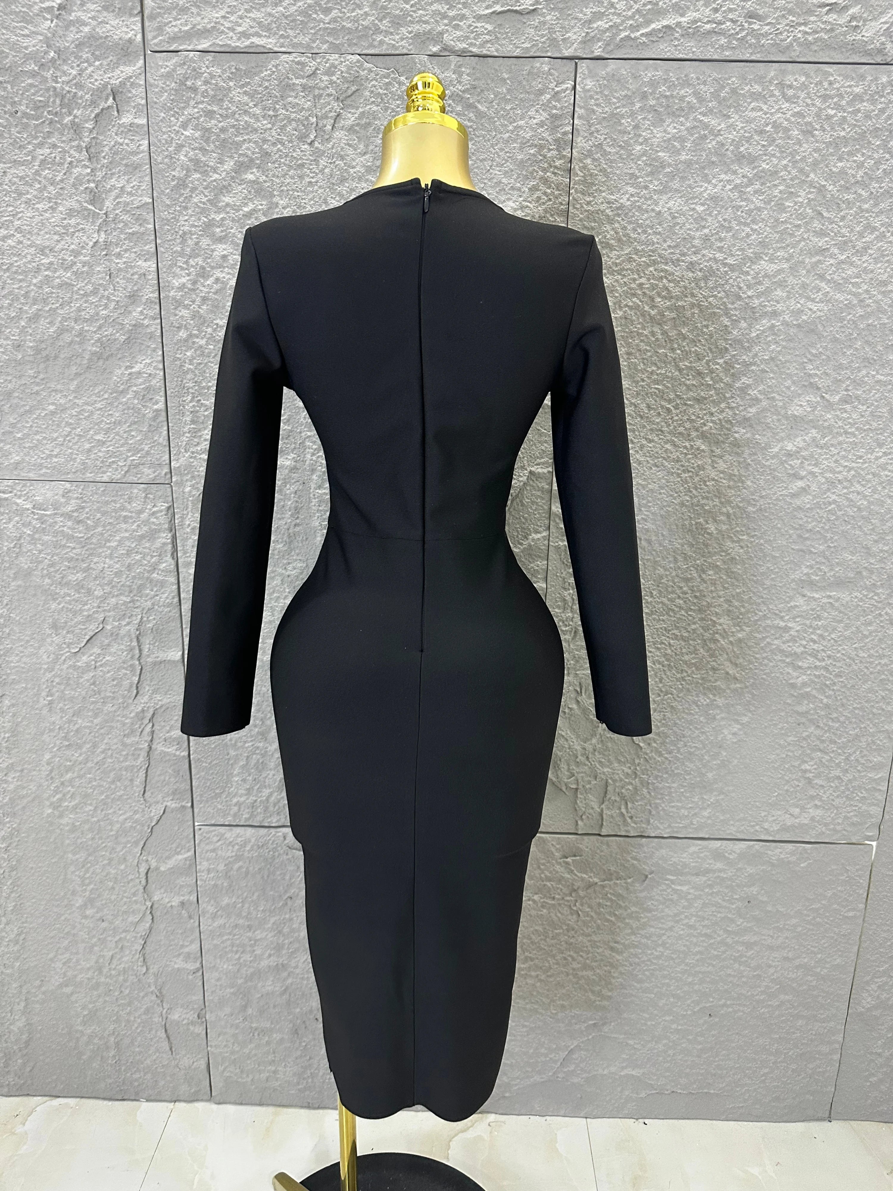 Elegant Black Deep V-Neck Midi Dress Women Sexy Long Sleeve Gold Button Form-Fitting Evening Party Cocktail Party Costume