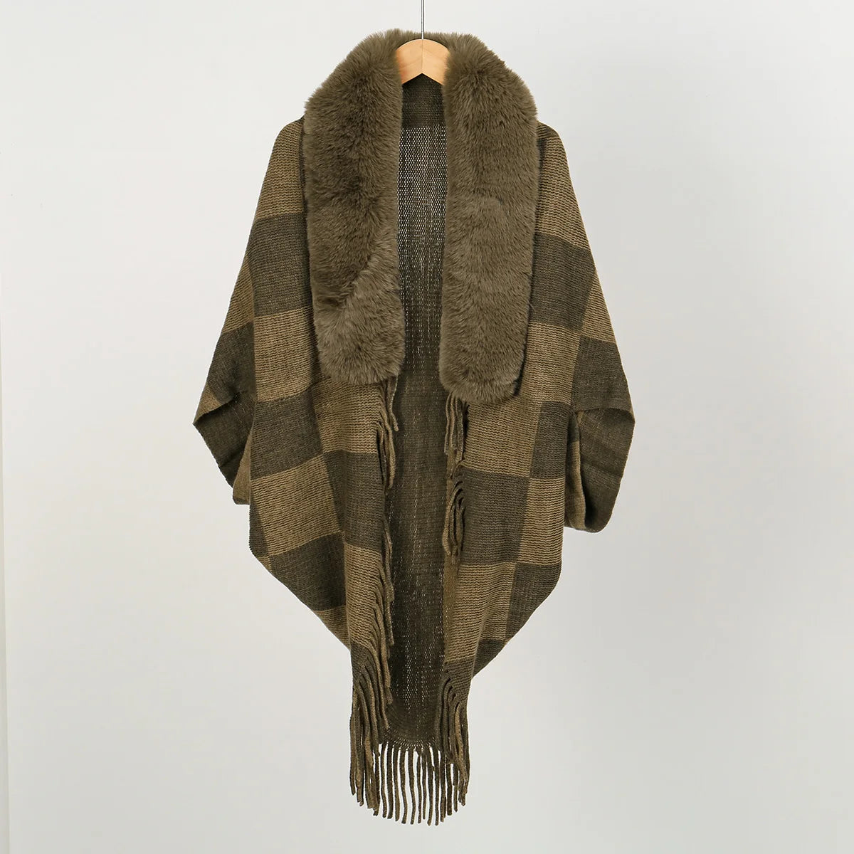 Fashion Faux Fur Collar Plush Shawl Knit Plaid Cardigan Cape Cloak Warm Thicken Shawl Autumn Winter Women Sweater Jacket Coat