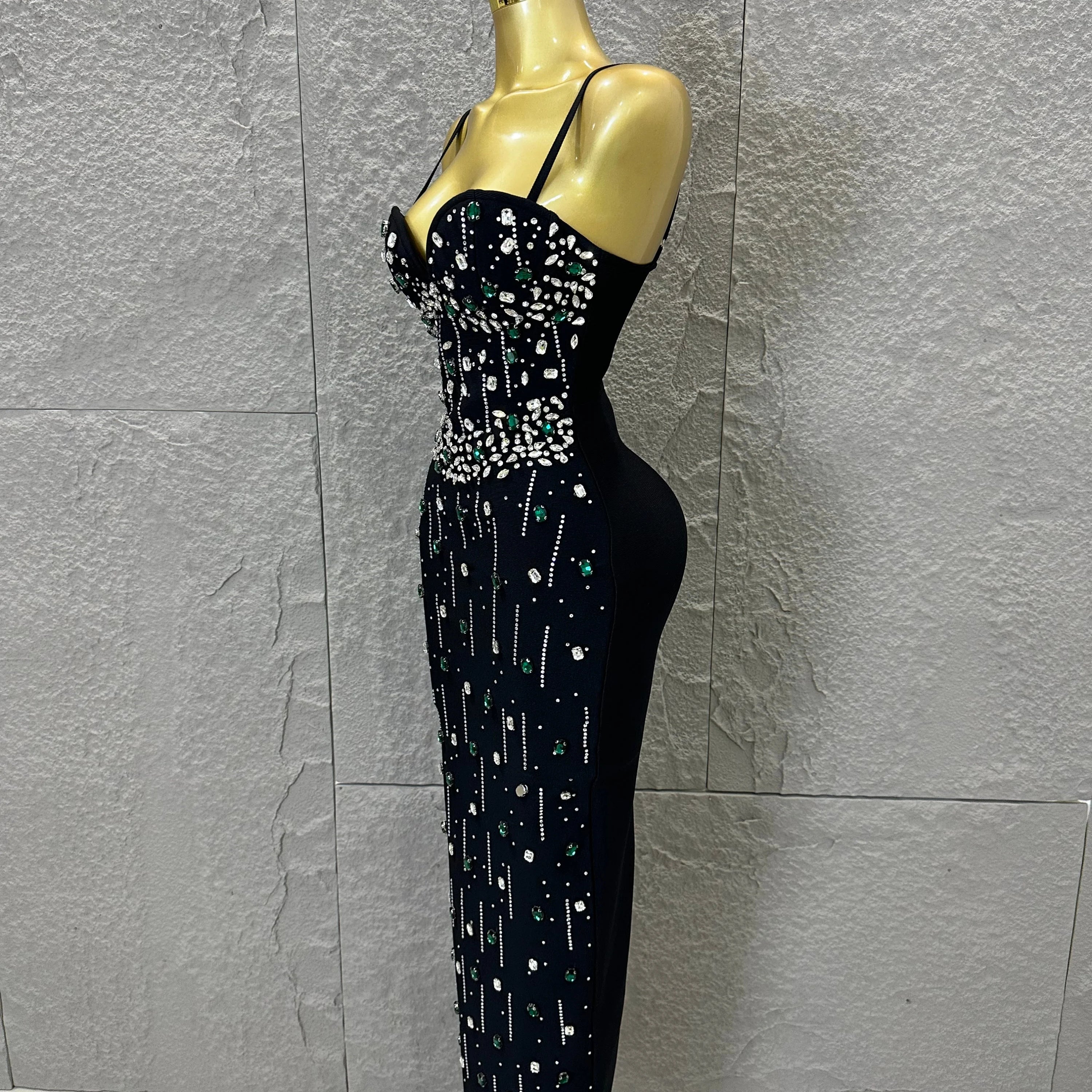 Sophisticated Black Bandage Midi Dress Women Spaghetti Strap Sweetheart Neck Rhinestone Emerald Bodycon Evening Gown