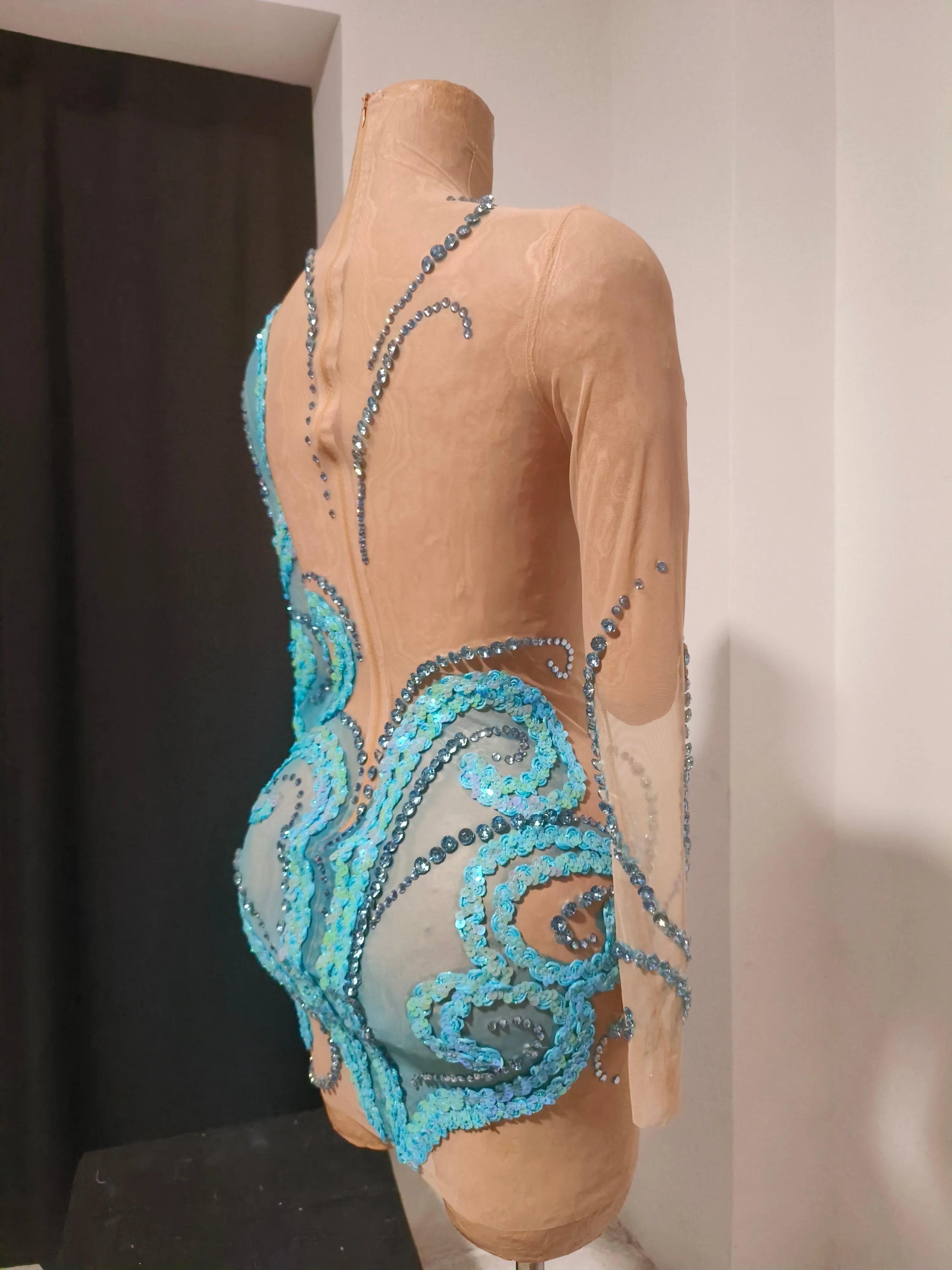 Luxury Sheer Mesh Bodycon Gown Cocktail Party Red Carpet Performance Outfit Elegant Blue Crystal Embellished Mini Dress Women
