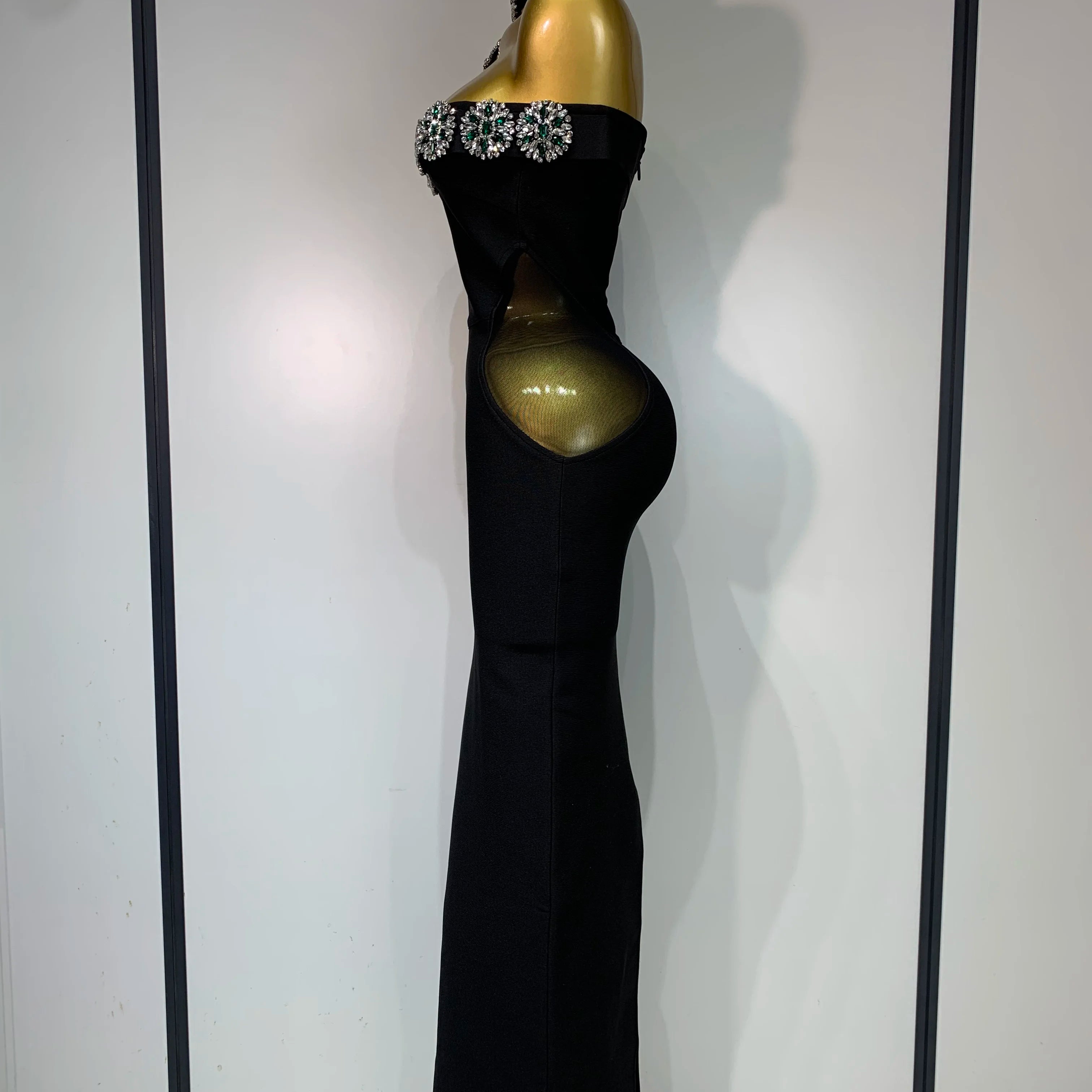 Women Celebrity Sexy Diamonds Crystal Off Shoulder Maxi Long Bodycon Bandage Dress 2025 Elegant Evening Club Party Luxury Dress