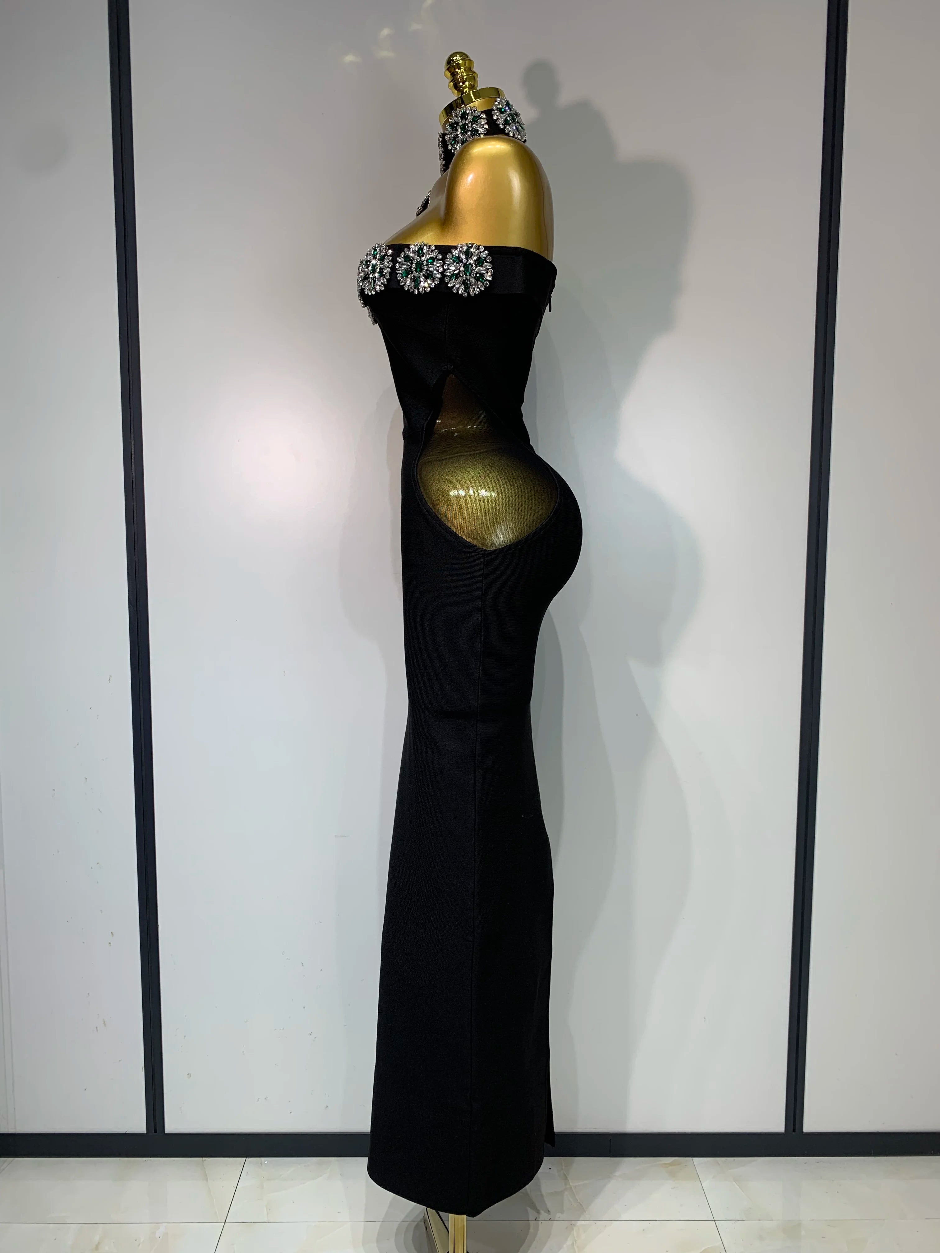 Women Celebrity Sexy Diamonds Crystal Off Shoulder Maxi Long Bodycon Bandage Dress 2025 Elegant Evening Club Party Luxury Dress