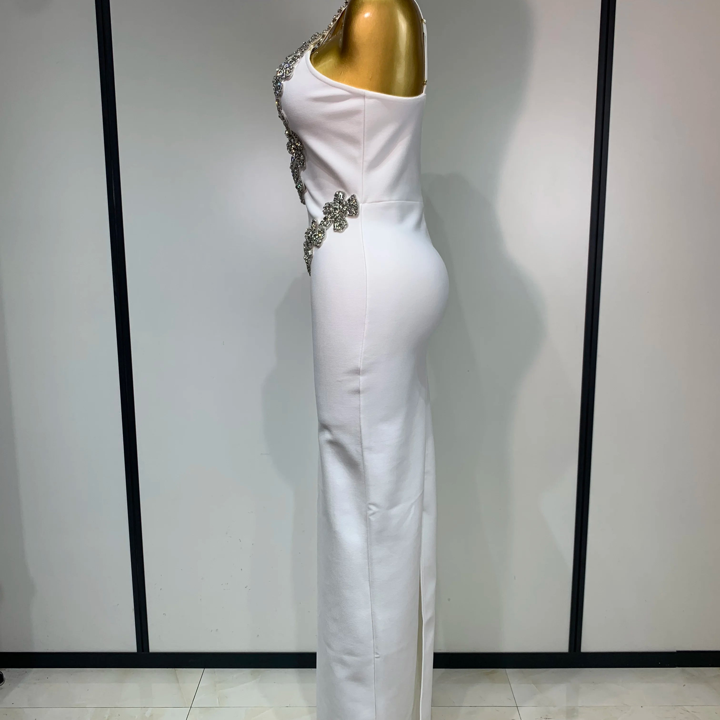 Women Sexy Shining Beading White Maxi Long Bodycon Bandage Dresses Celebrity Birthday Evening Party Elegant Knitted Clothing