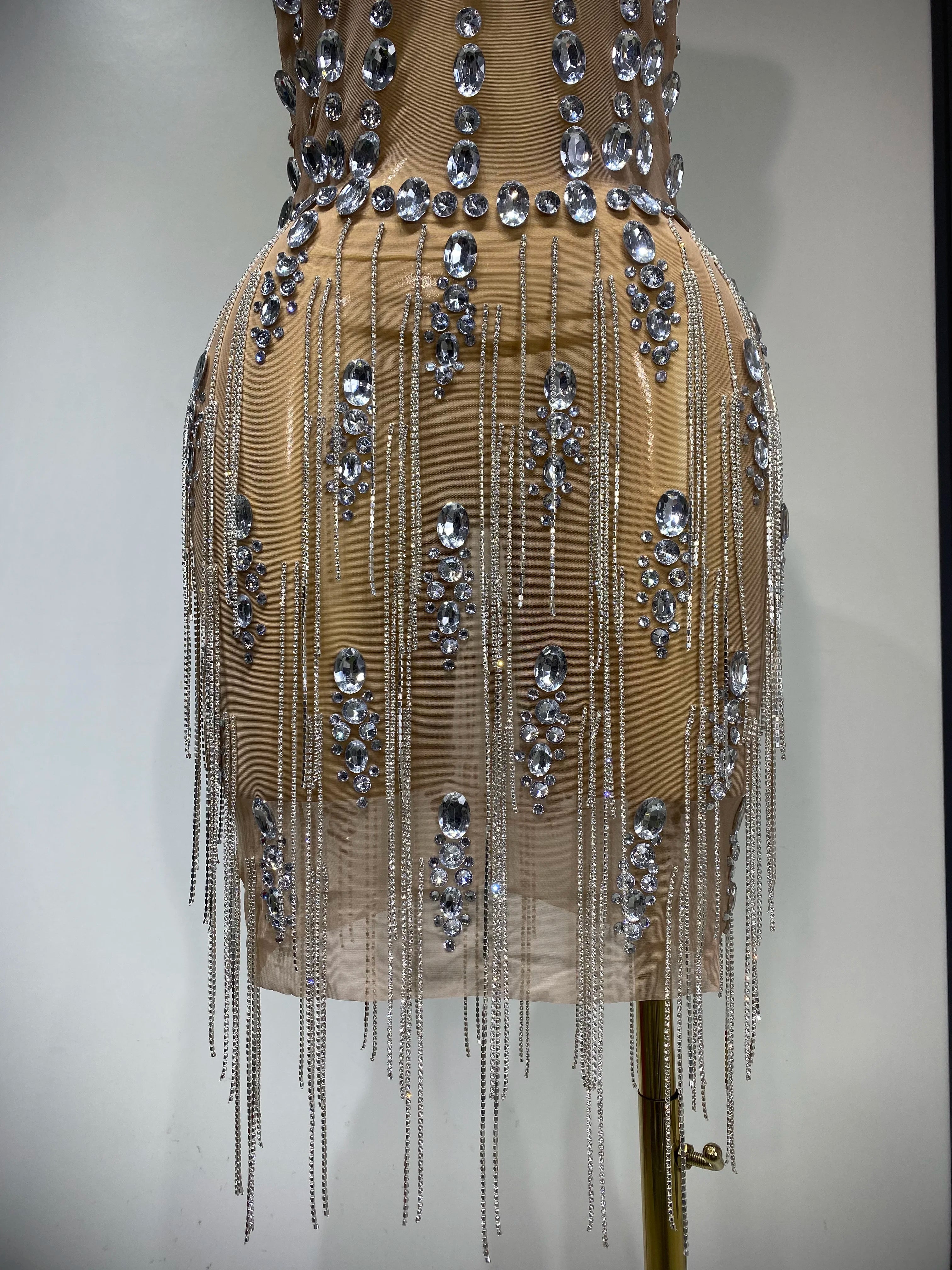 Luxury Rhinestone Evening Party Dress Women Sexy Halter See Through Mesh Luxury Birthday Gowns Nightclub Singer Stage Outfit