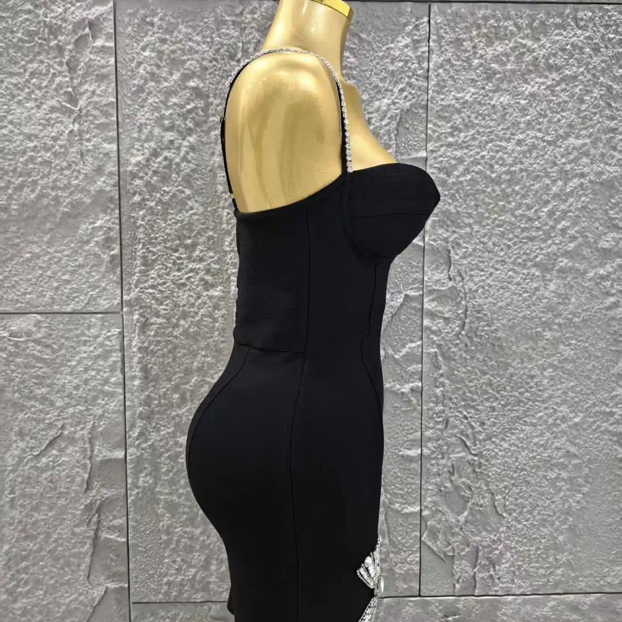 Hot Sale Women Sleeveless Sexy Strap Shinning Diamond Bodycon Mini Bandage Dress Nightclub Party Celebrate Bar Singer Outfit