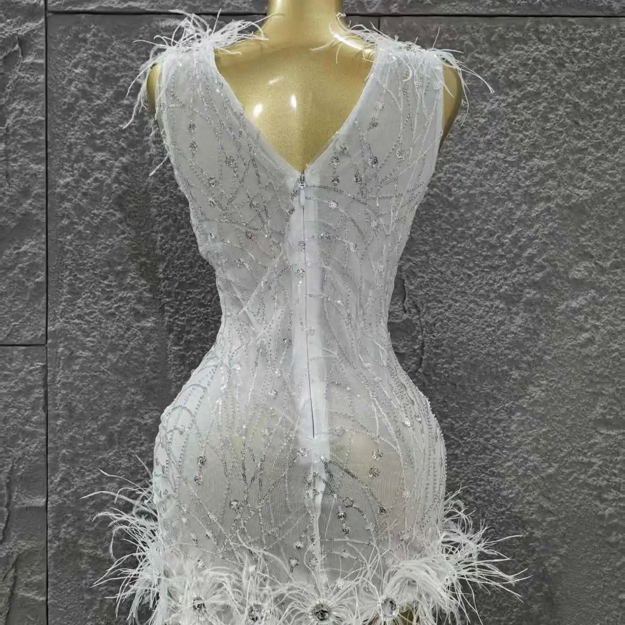 White Color Women Sleeveless Sexy V-Neck Bodycon Mini Dress Feathers Celebrate Birthday Party Cocktail Outfit Wholesale