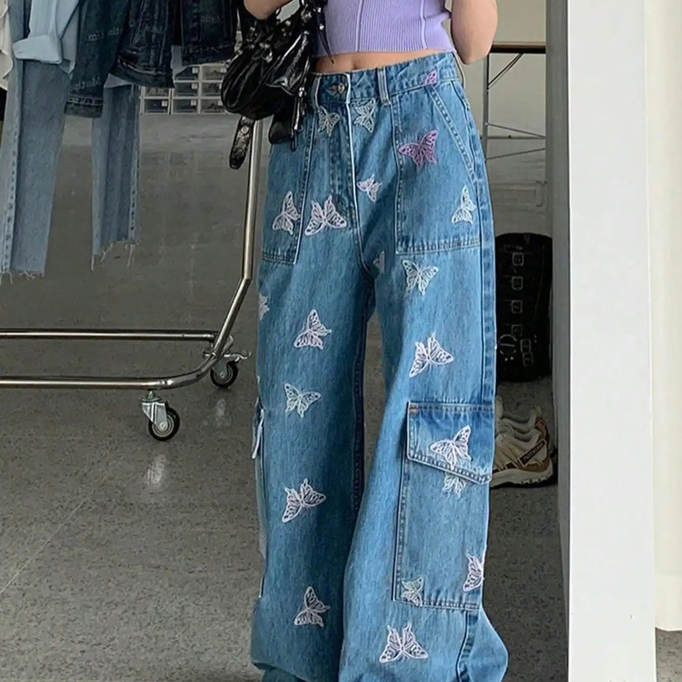 Women Fashion Cargo Jeans 90s Retro Street Pink Butterfly Embroidery Flap Pocket Baggy Straight Leg Overall Denim Trousers