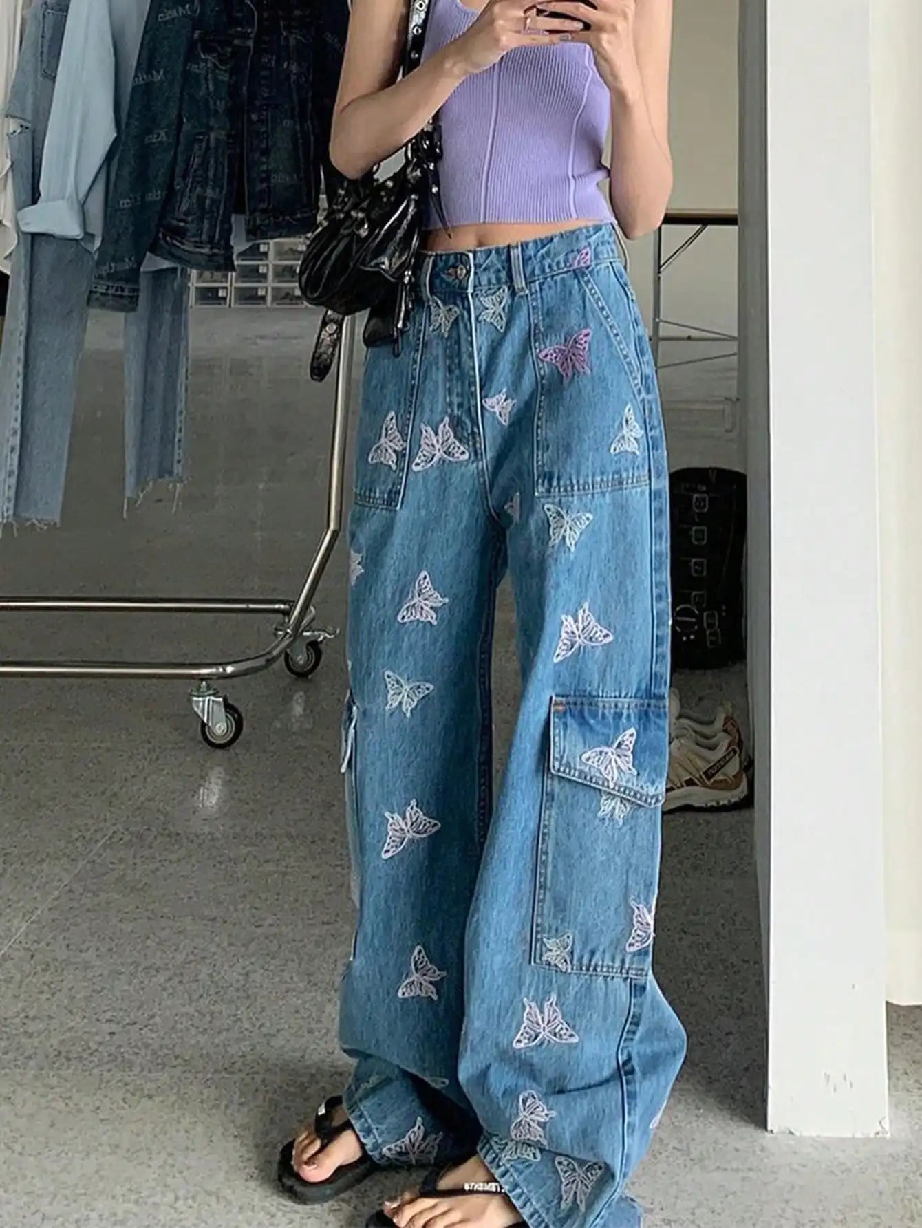 Women Fashion Cargo Jeans 90s Retro Street Pink Butterfly Embroidery Flap Pocket Baggy Straight Leg Overall Denim Trousers
