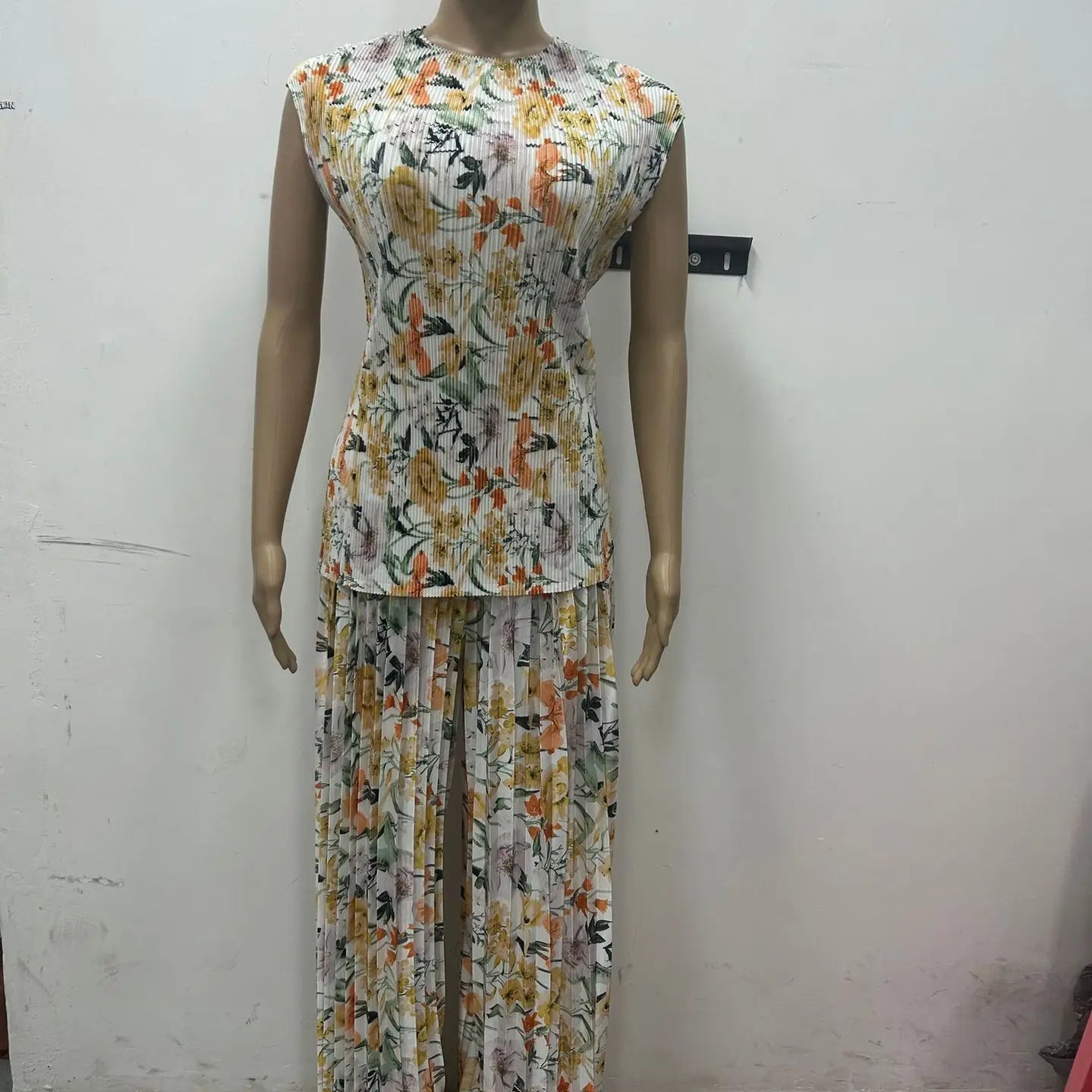 CM.YAYA Women Set Floral Print Short Sleeve Pleated T-Shirt + Wide Leg Pants 2025 Street Sexy Two 2Piece Sets Outfits Tracksuit