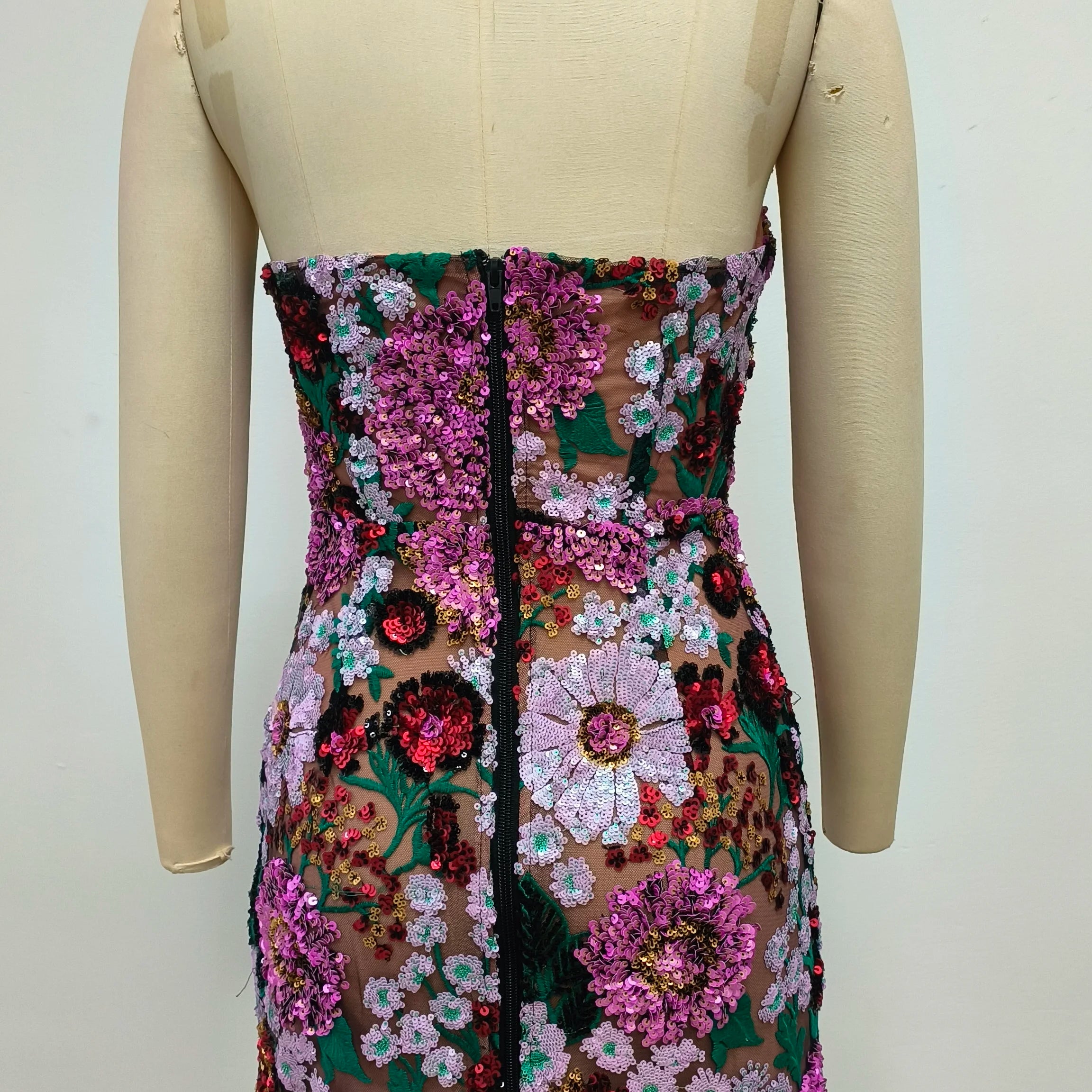 Top Quality Women Sexy Off the Shoulder Embroidery Bodycon Mini Dress Elegant Evening Party Birthday Girls' Vacation Outfit