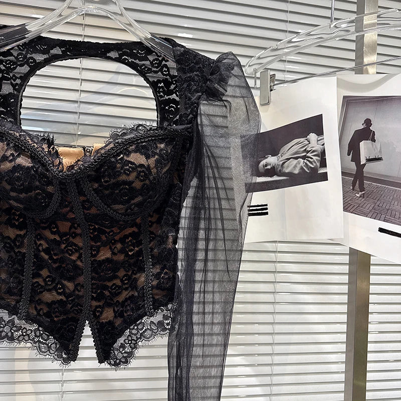 Winter New Fashion Mesh Sleeve Hollow Fishbone Chest Pad Slim Fit Lace Shirts For Women Versatile Short Top 11A07463