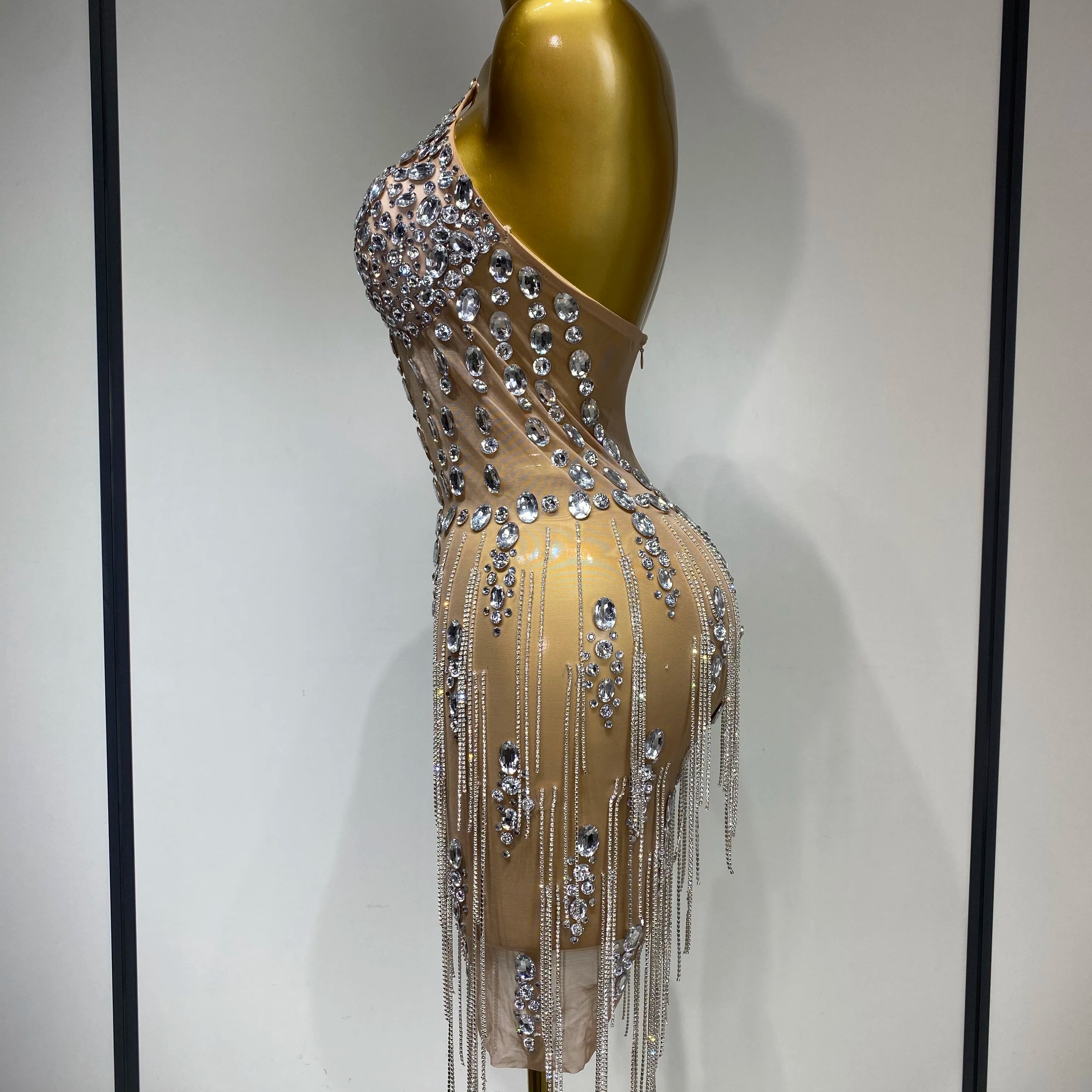 Luxury Rhinestone Evening Party Dress Women Sexy Halter See Through Mesh Luxury Birthday Gowns Nightclub Singer Stage Outfit