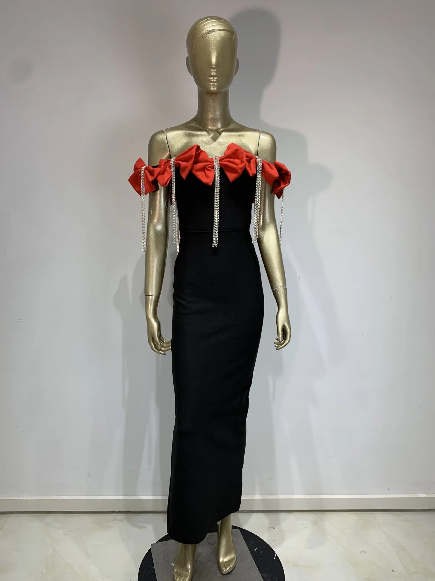 2024 New Women Sexy Off the Shoulder Bodycon Bandage Long Dress Bow Chain Elegant Evening Party Celebrate Birthday Dress Red