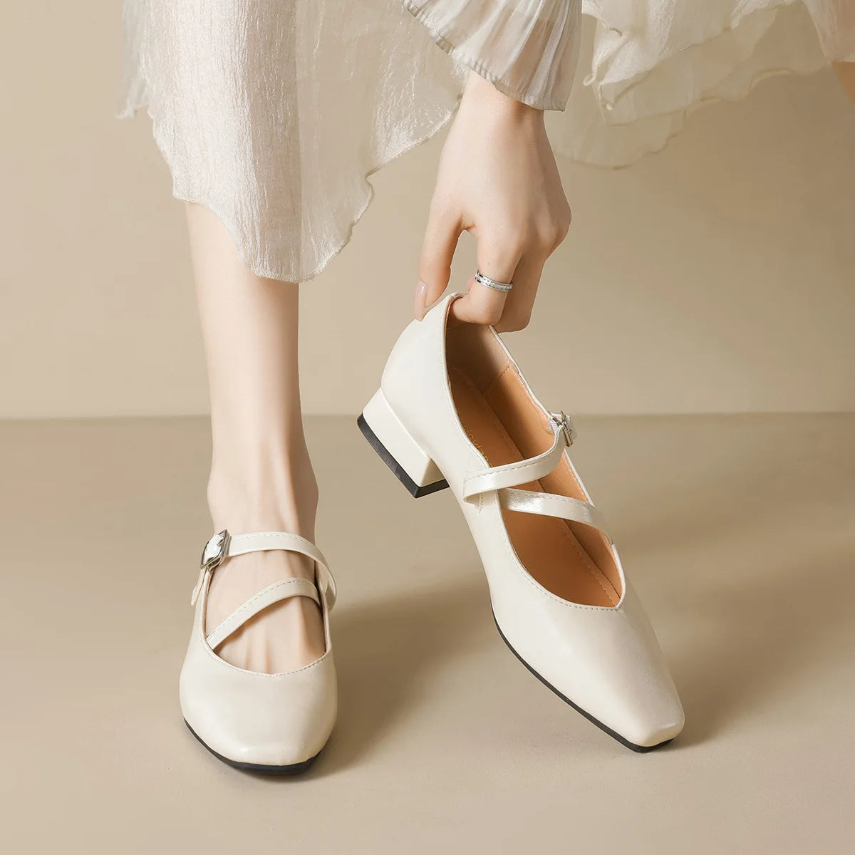 New spring women's outerwear shoes Square toe design Mary Jane shoes Ladies casual high heels Work boat shoes Large sizes 41-43