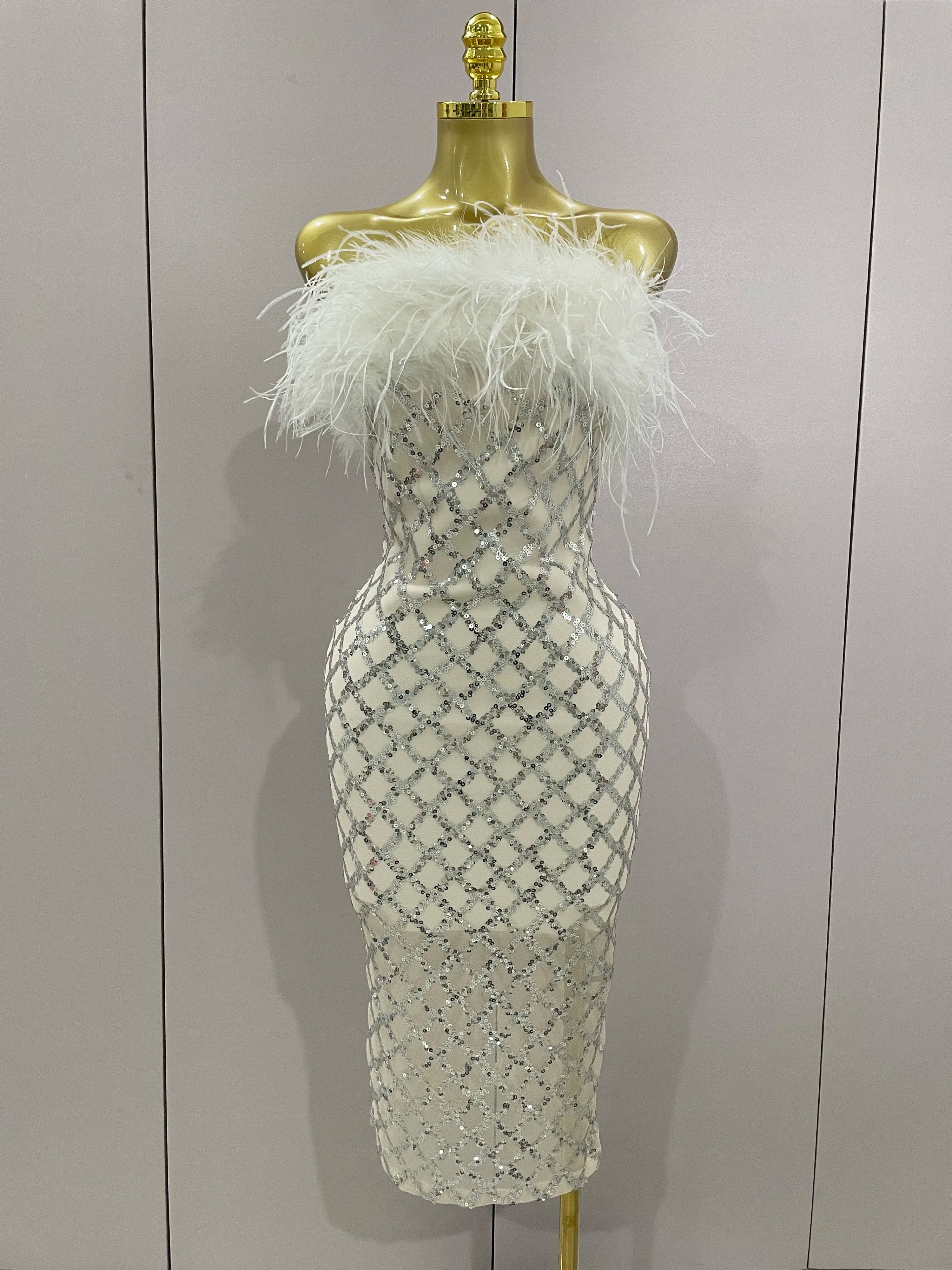 2025 New Shinning White Feathers Sequins Straples Bodycon Dress Women Fashion Celebrate Luxury Birthday Party Cocktail Dress WHITE
