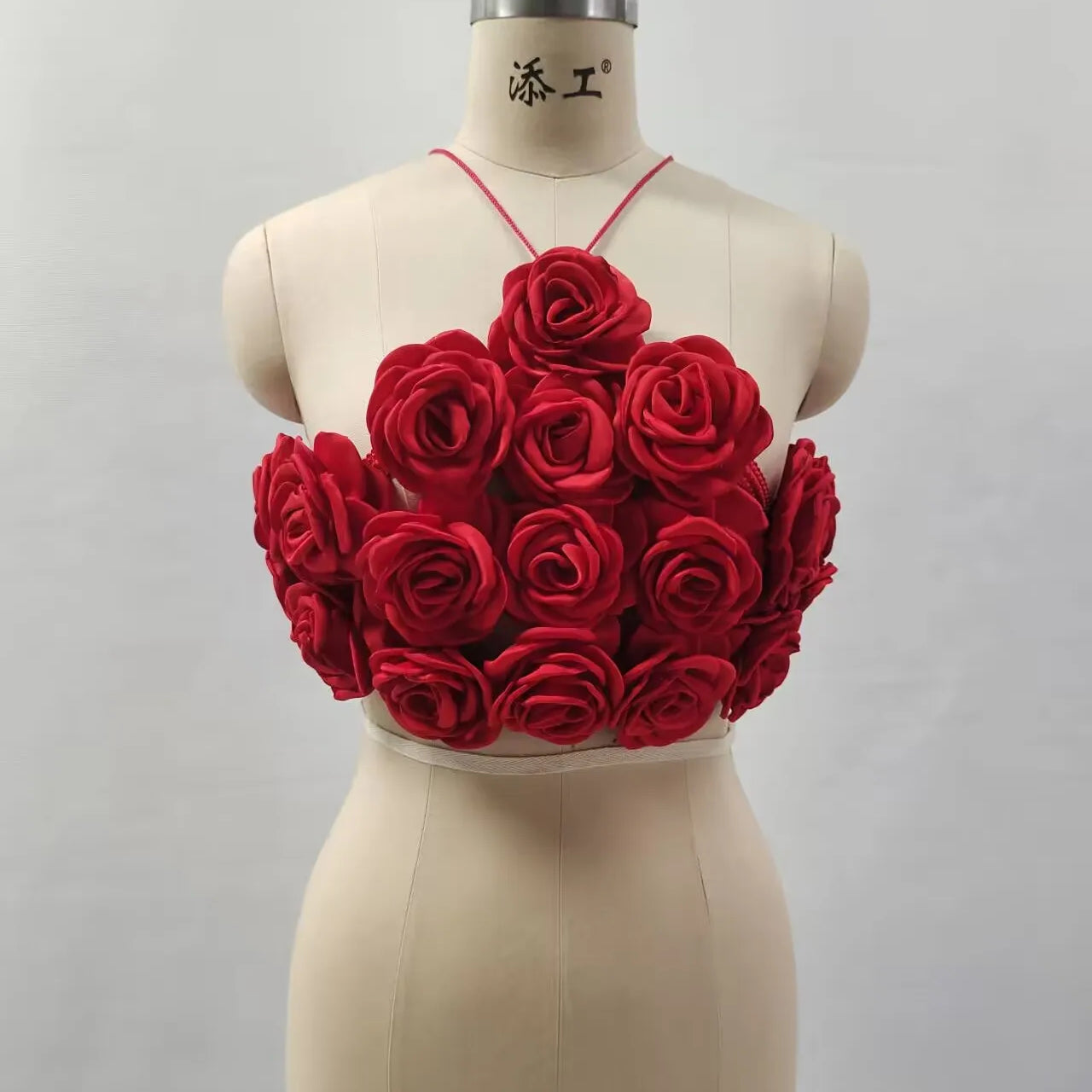 Hot Sale Black Red White Women Sexy Halter Off the Shoulder Backless Short Mini Camis Tops Florals Nightclub Party Wear Red