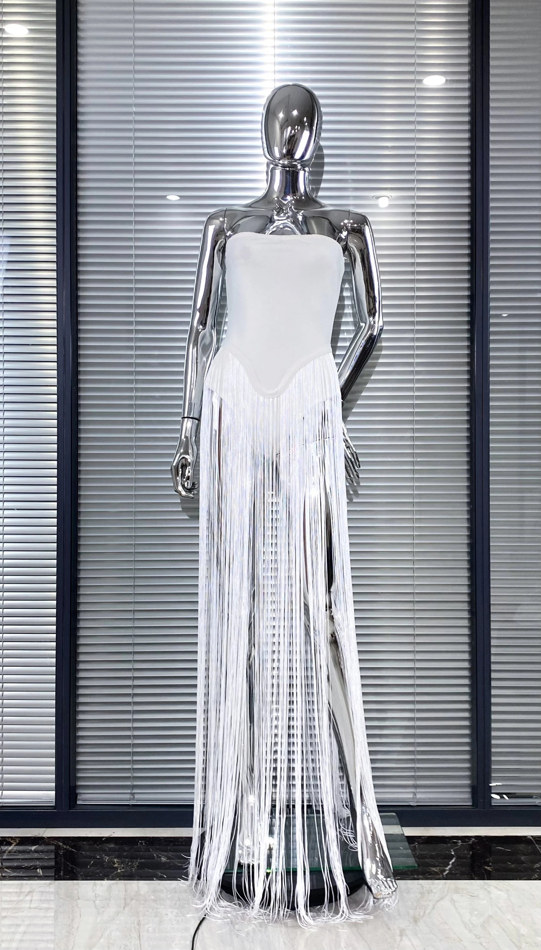 Summer White Color Long Tassel Strapless Bandage Jumpsuit Fashion Woman Party Bodysuit Vestido Performances Costume